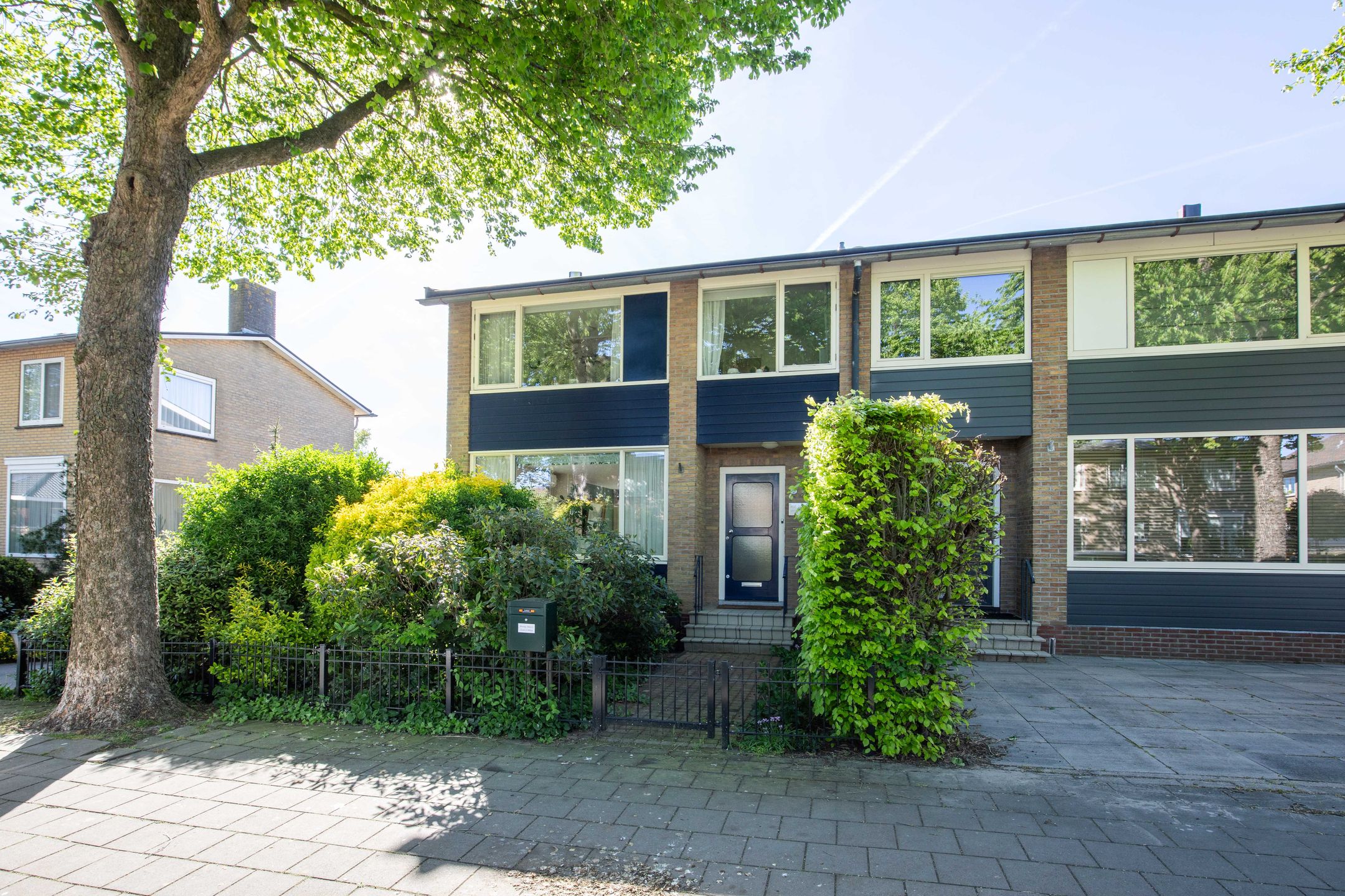 Foto van 1e J.C. Mensinglaan 8, Aalsmeer