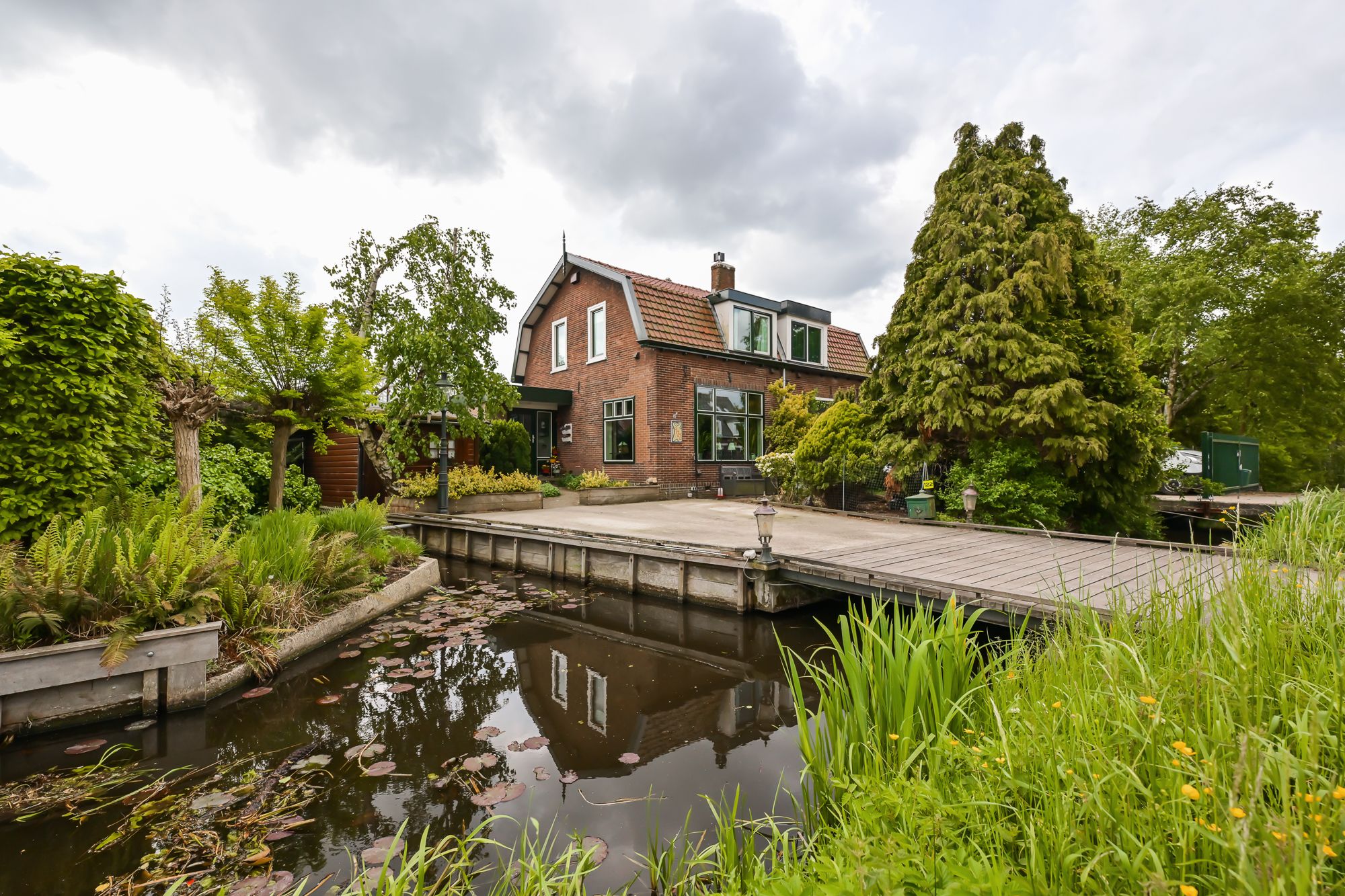 Foto van Oosteinderweg 122, Aalsmeer