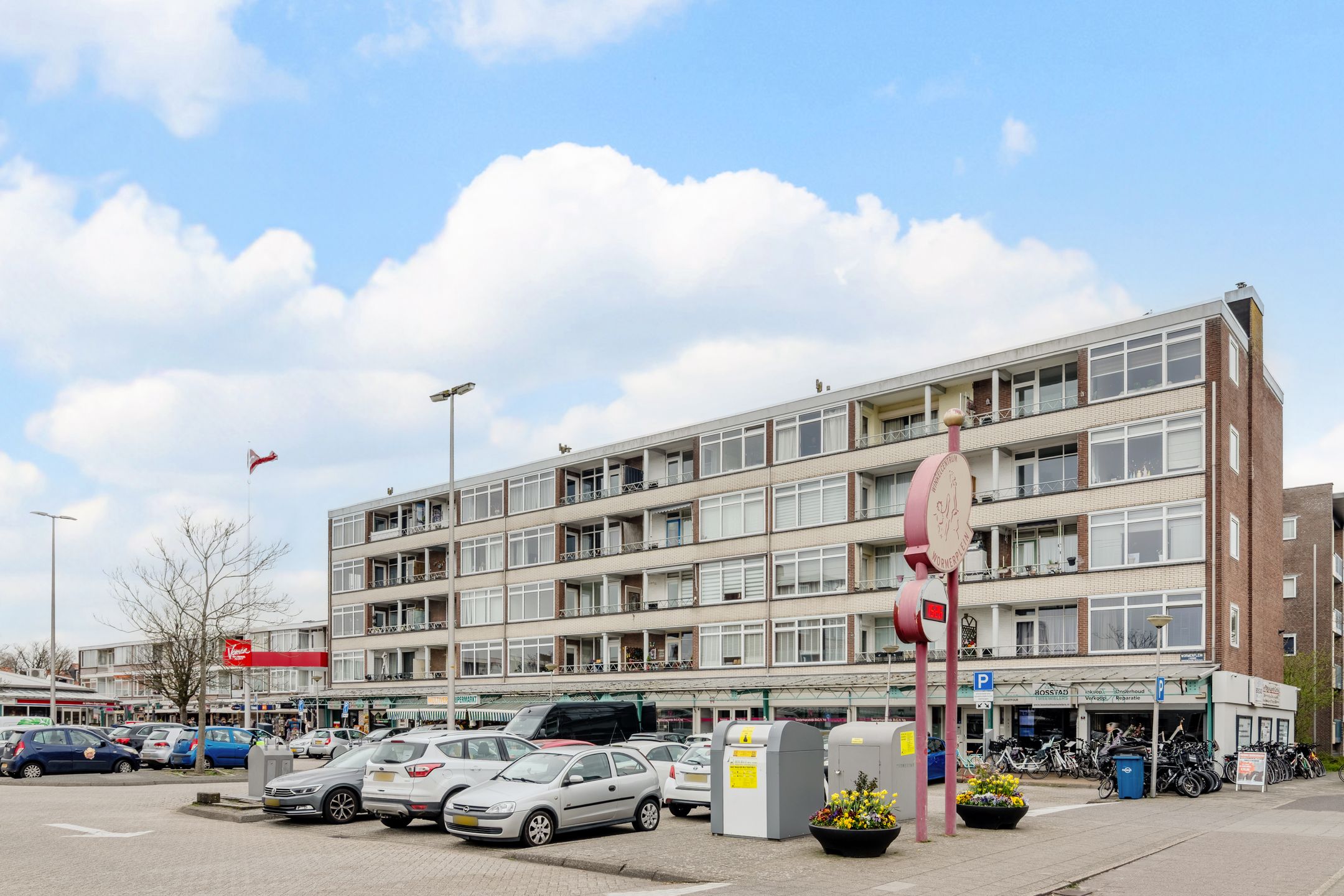 Foto van Wormerplein 17, Purmerend