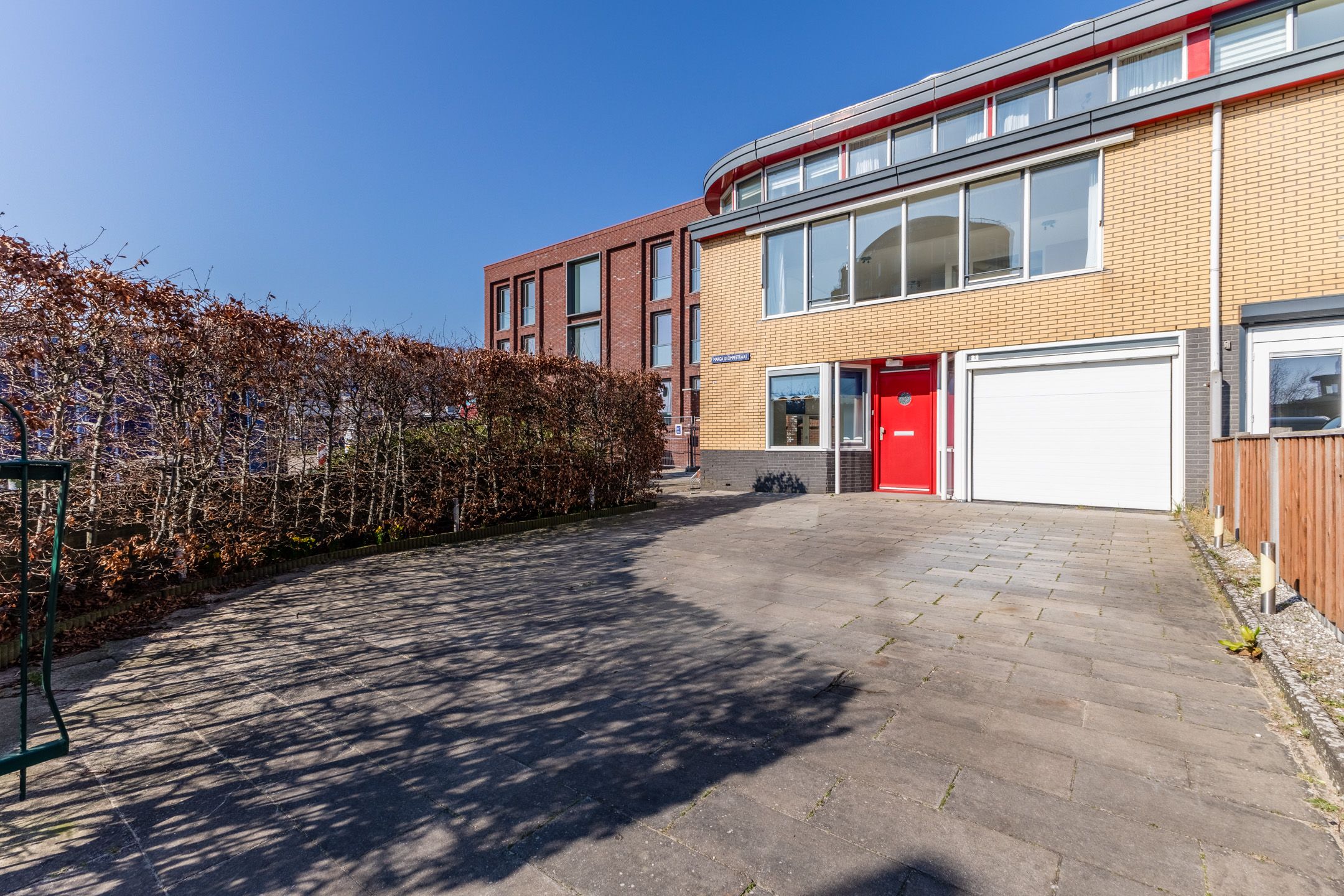 Foto van Marga Klompéstraat 1, Zaandam