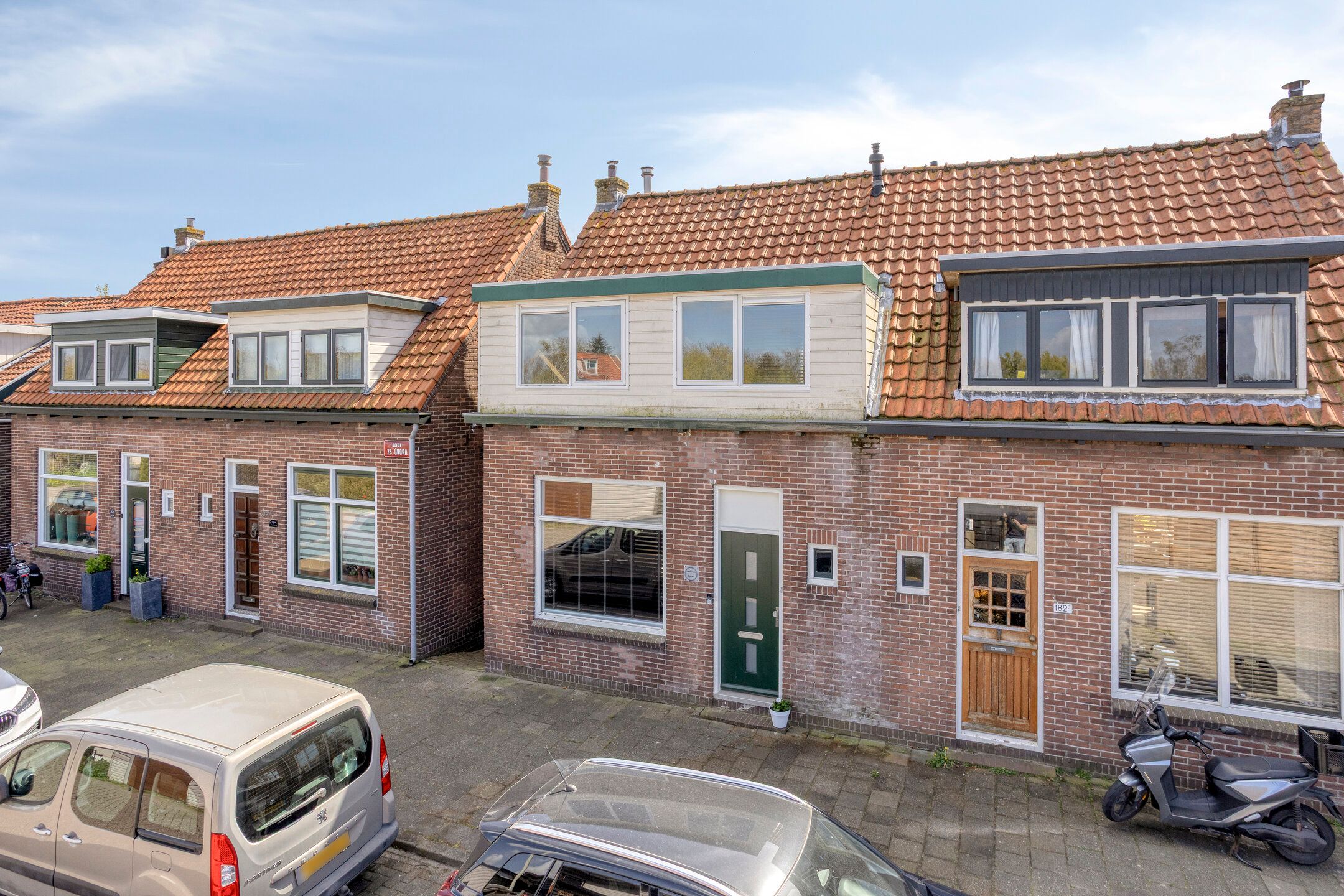 Foto van Kalf 182D, Zaandam