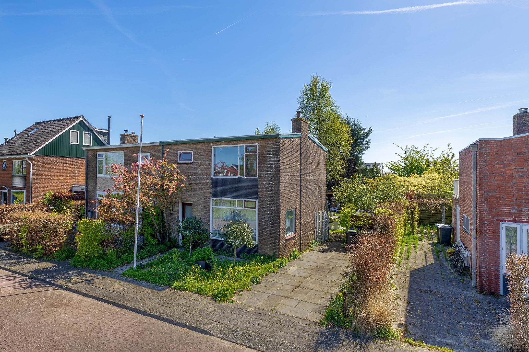 Foto van De Schoolmeesterstraat 2, Westzaan