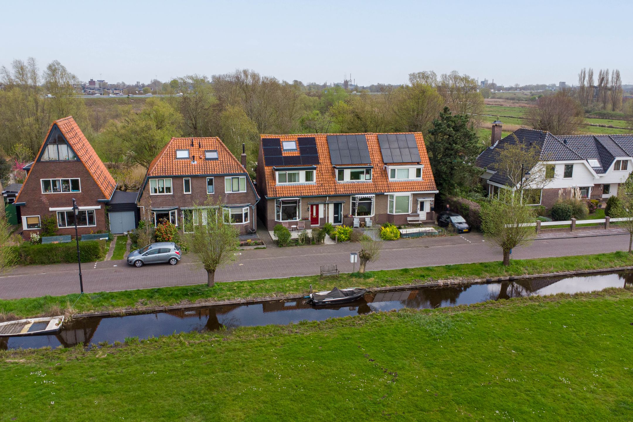 Foto van Middel 68, Westzaan