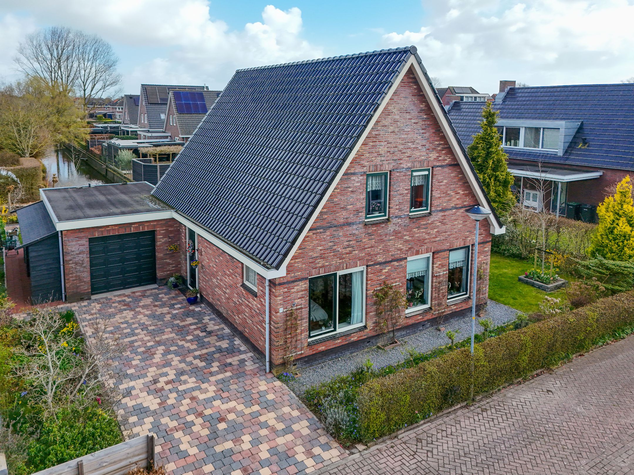 Foto van De Blauwe Lely 27, Hem