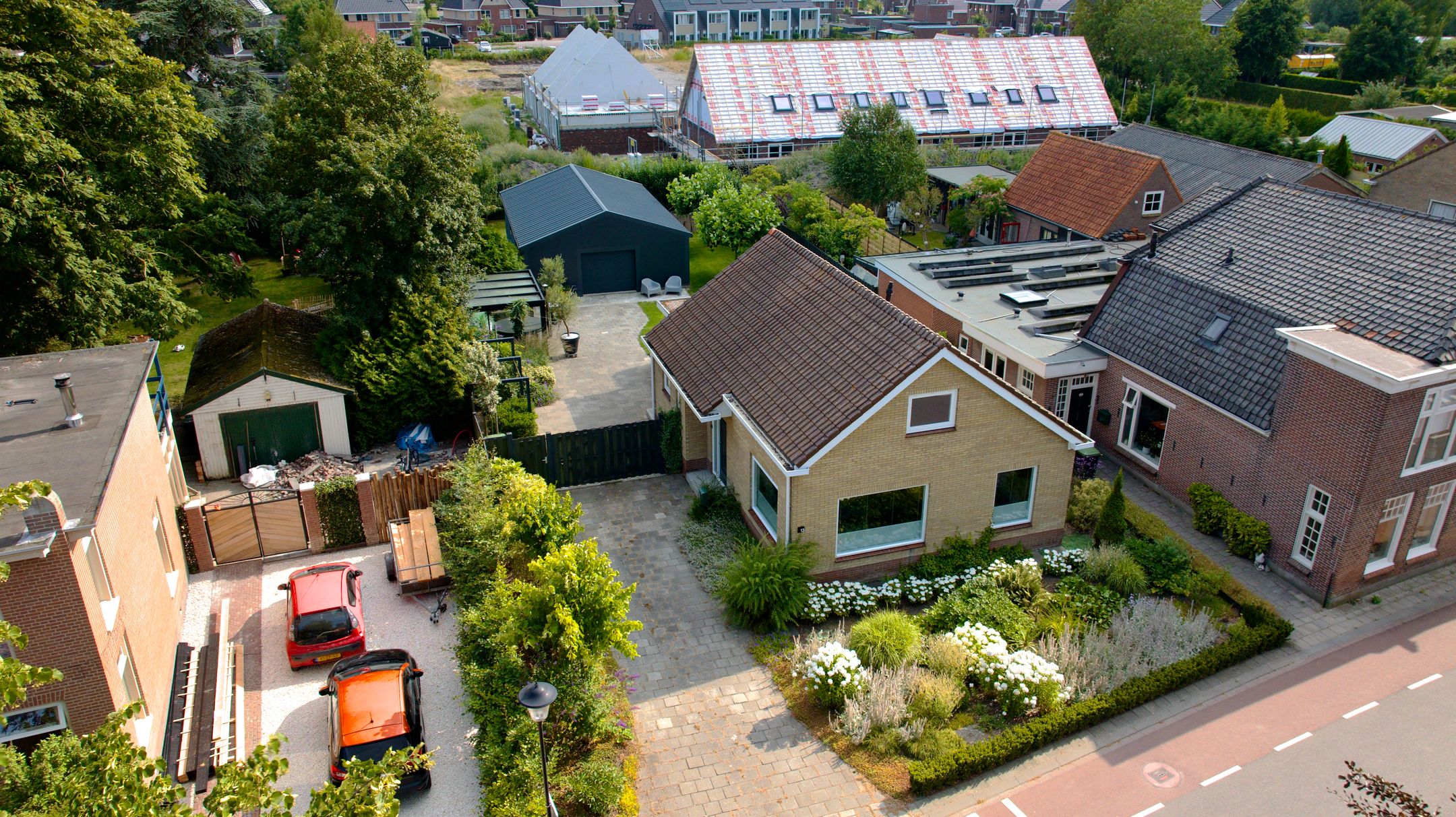 Foto van Hemmerbuurt 13, Hem