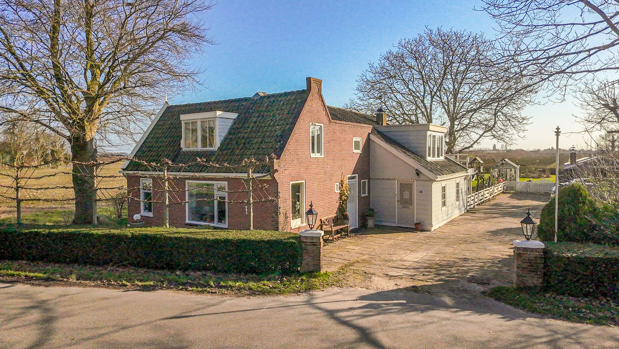 Foto van De Hout 31, Hem