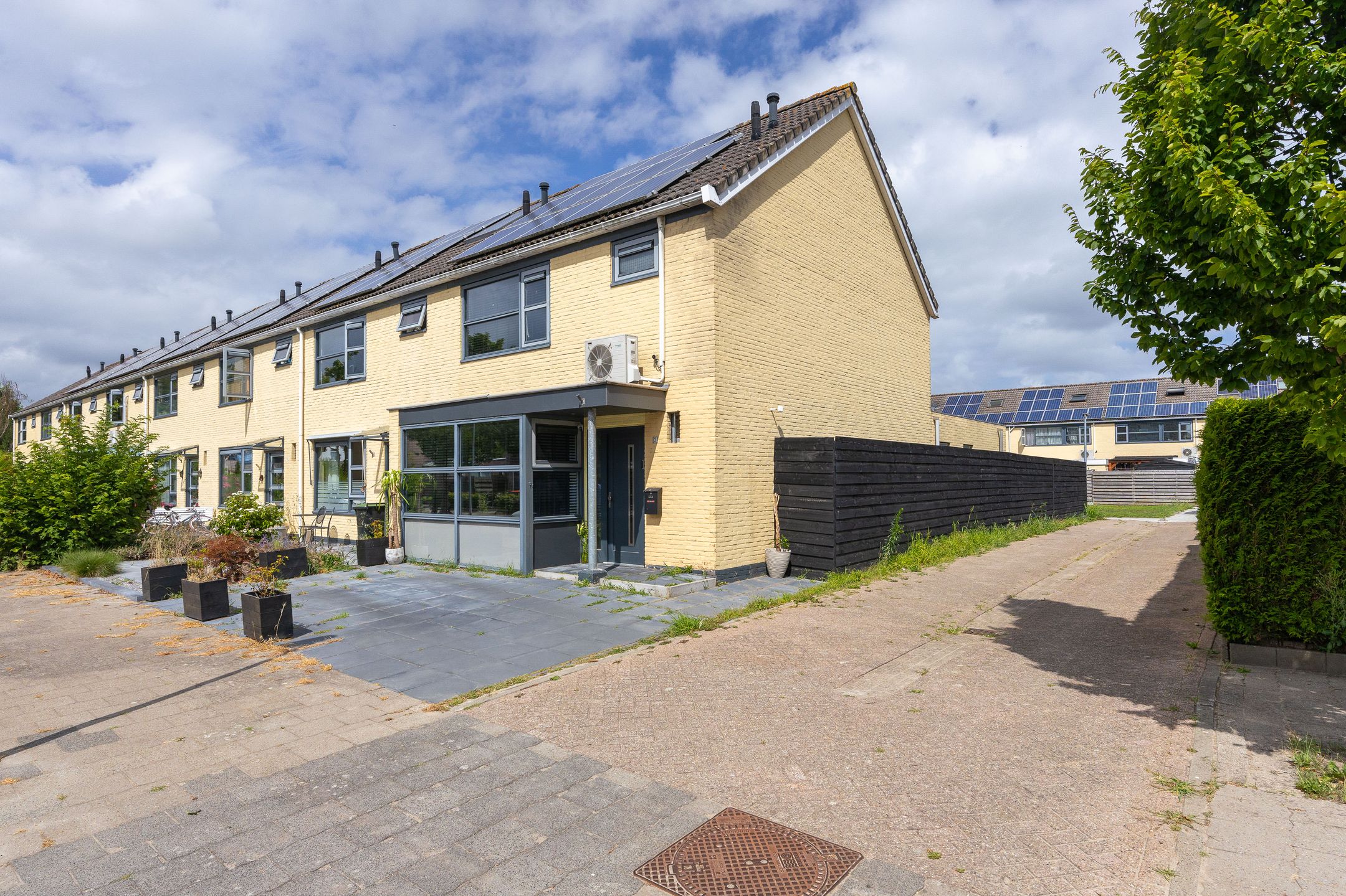 Foto van Scarlet Ducstraat 2, Andijk