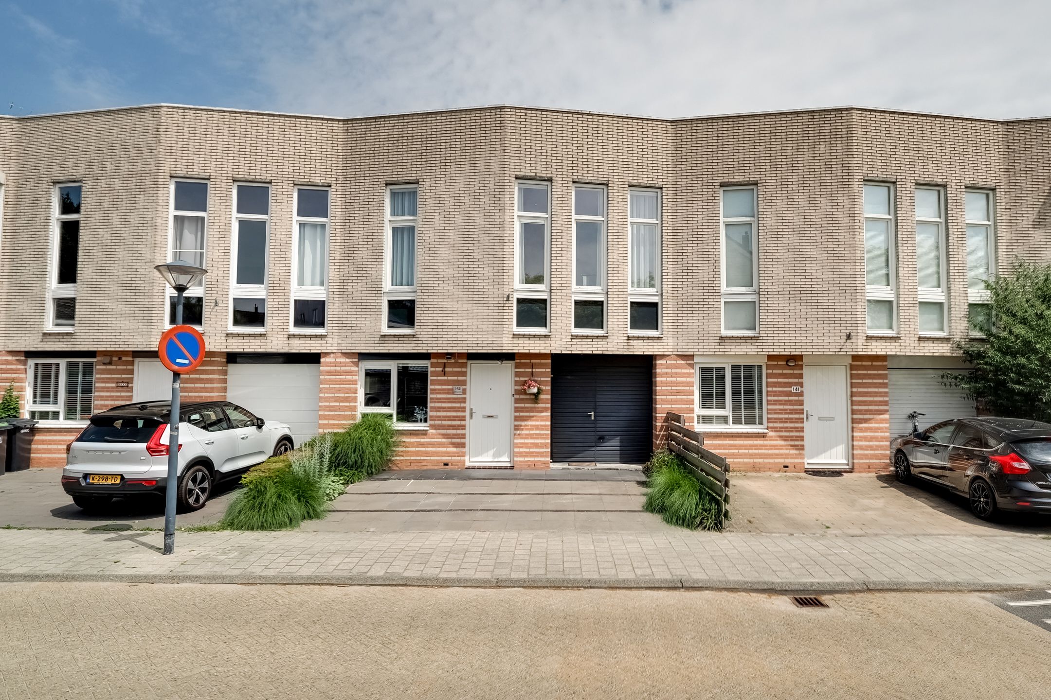 Foto van Robert Stolzhof 142, Hoorn (NH)