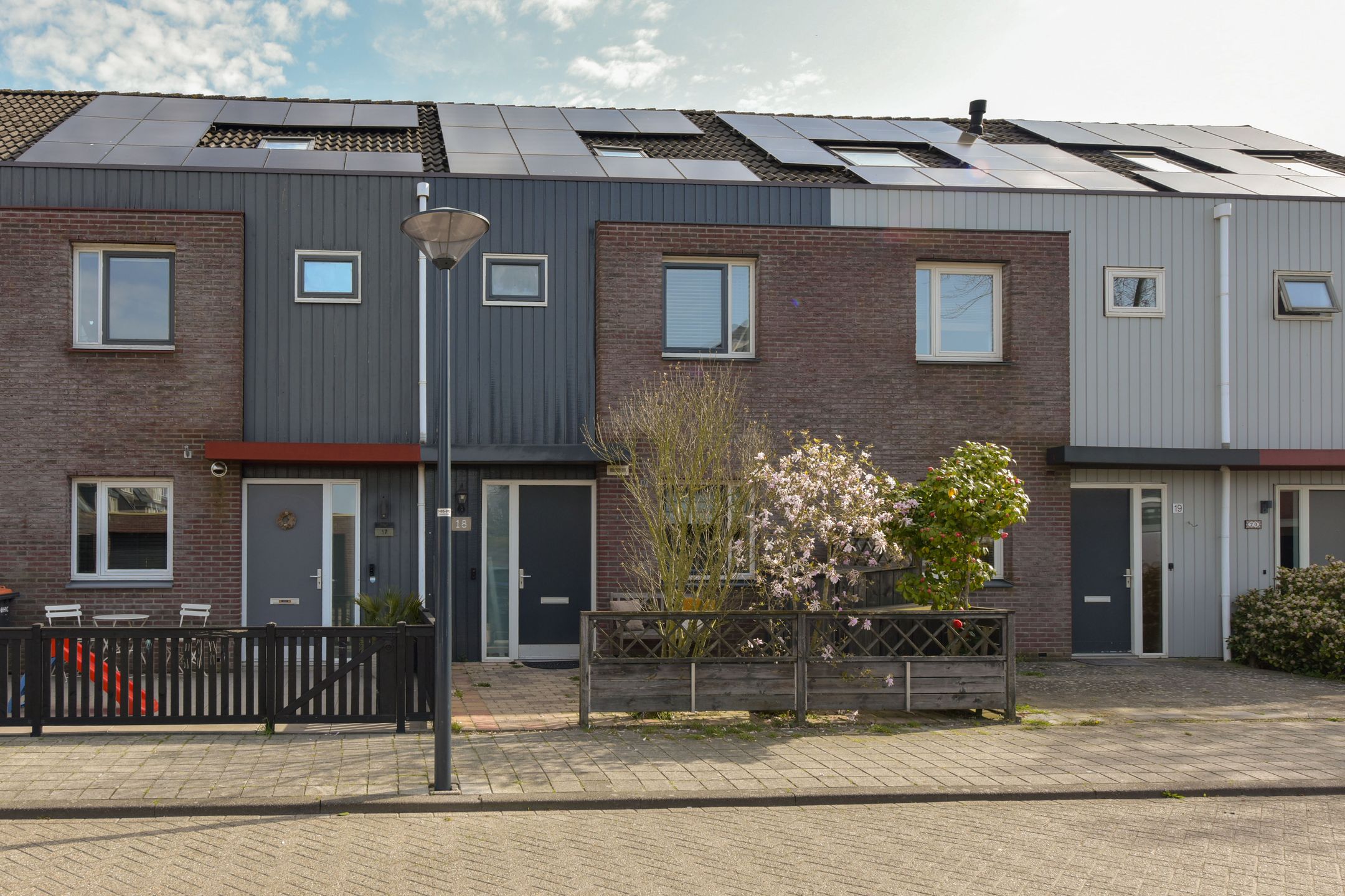 Foto van Van Goghhof 18, Hoorn (NH)