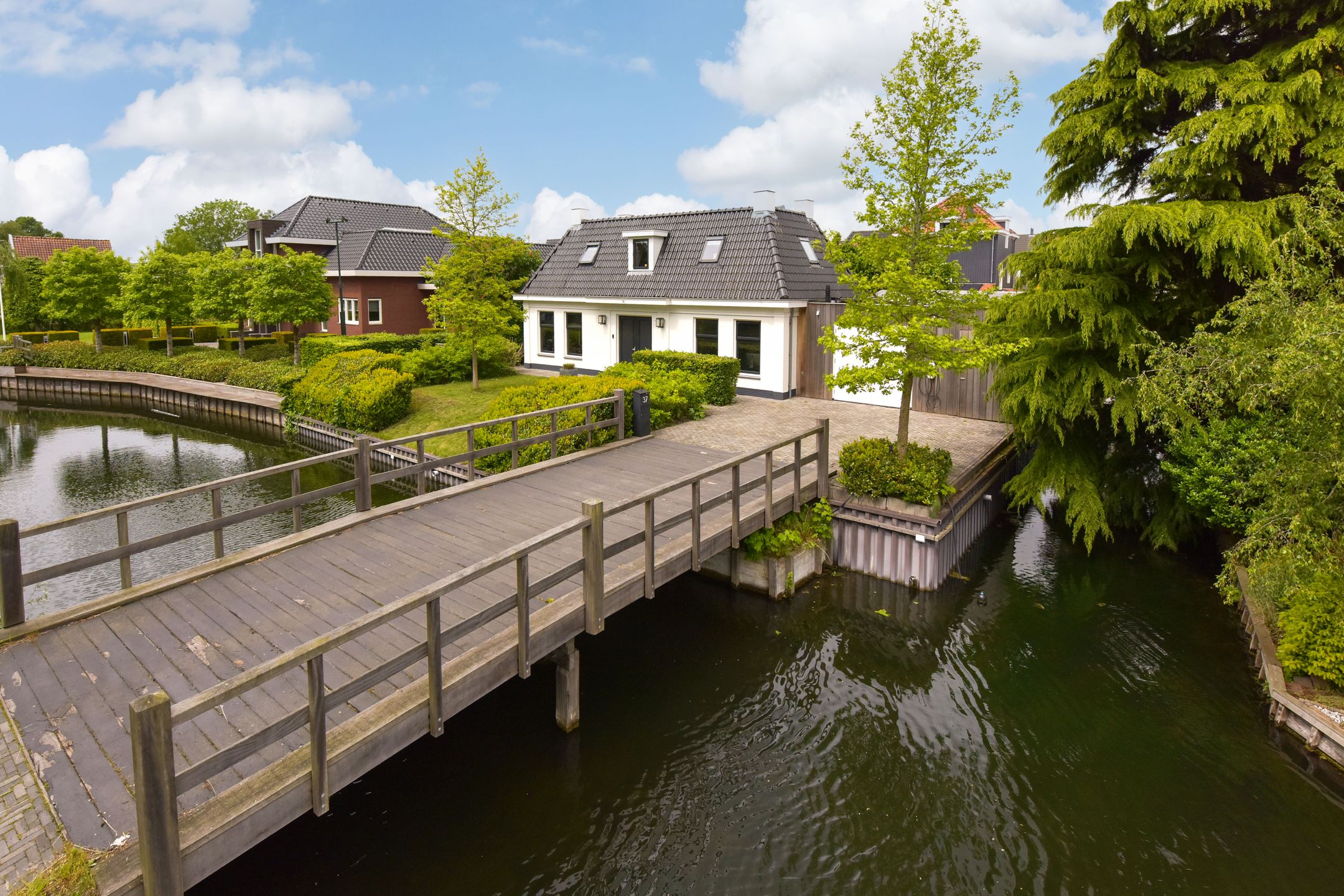 Foto van Bangert 37, Zwaag