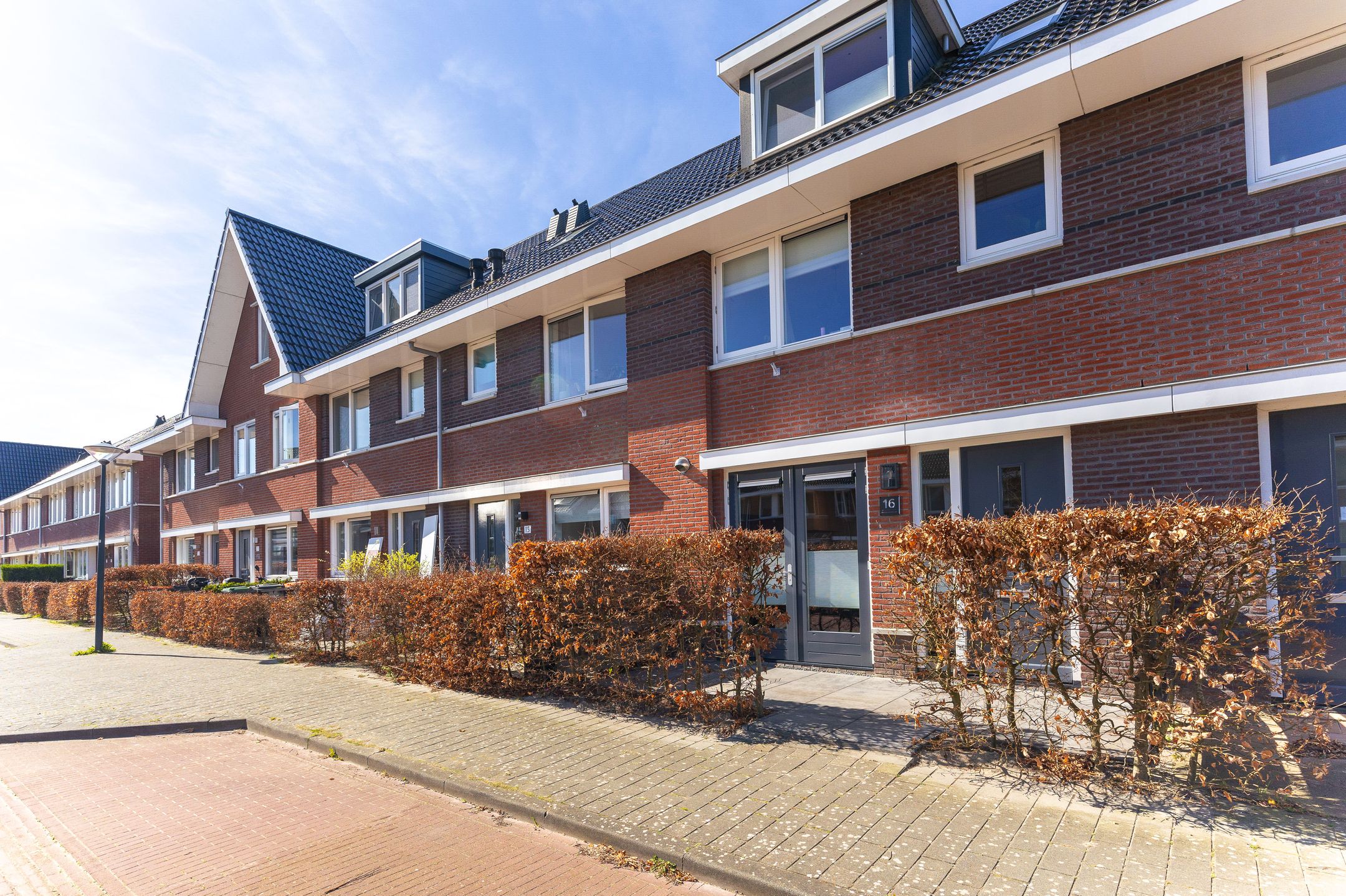 Foto van Albert van Damstraat 16, Zwaag