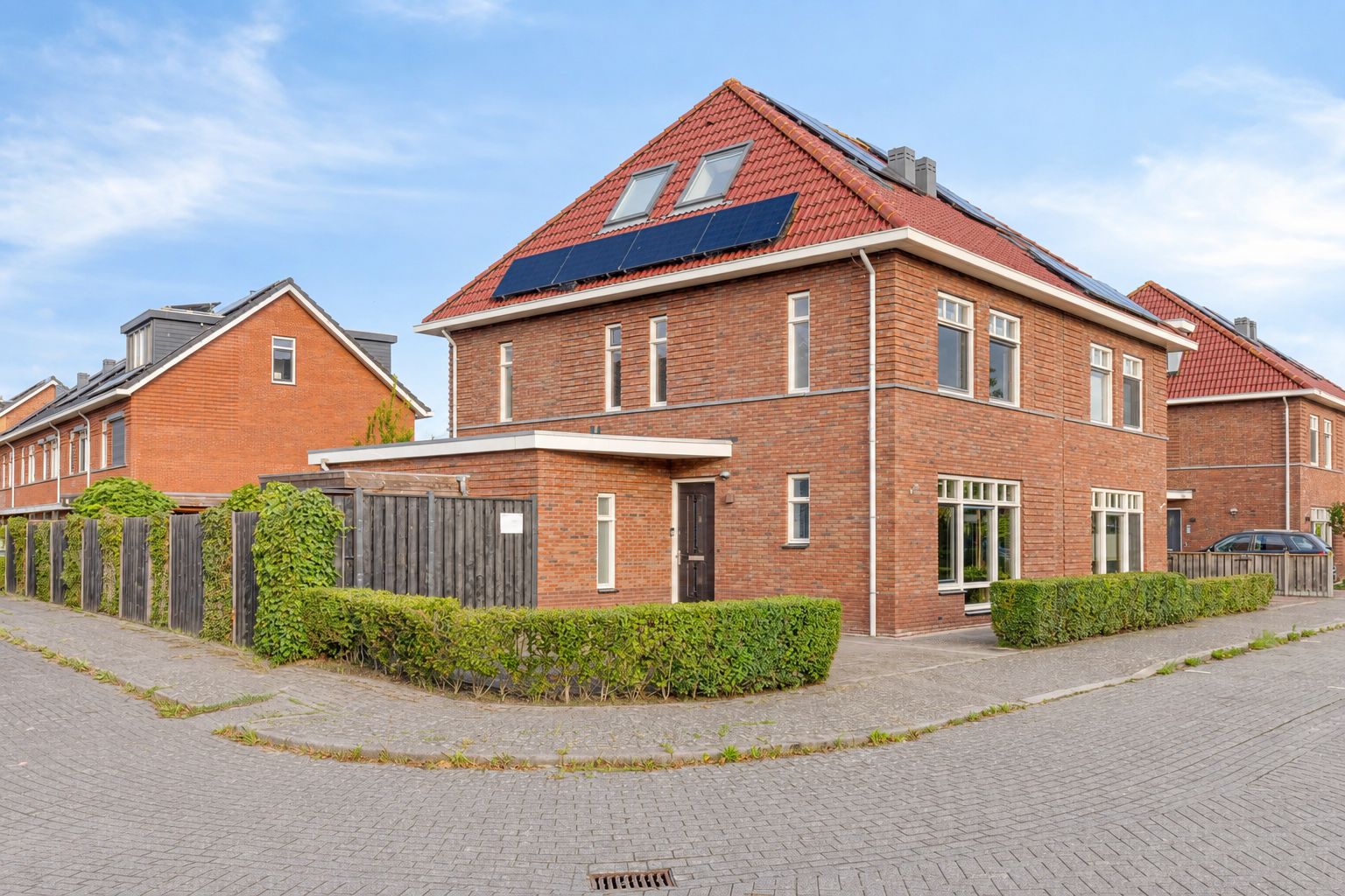 Foto van Oeverzeggeweg 73, Heerhugowaard