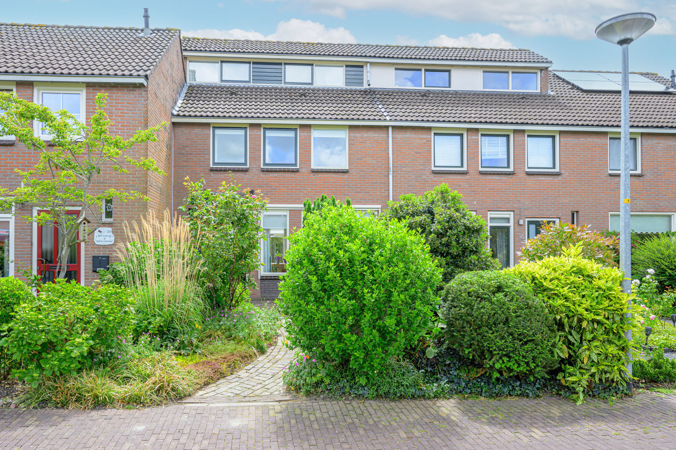 Foto van Narcislaan 18, Winkel