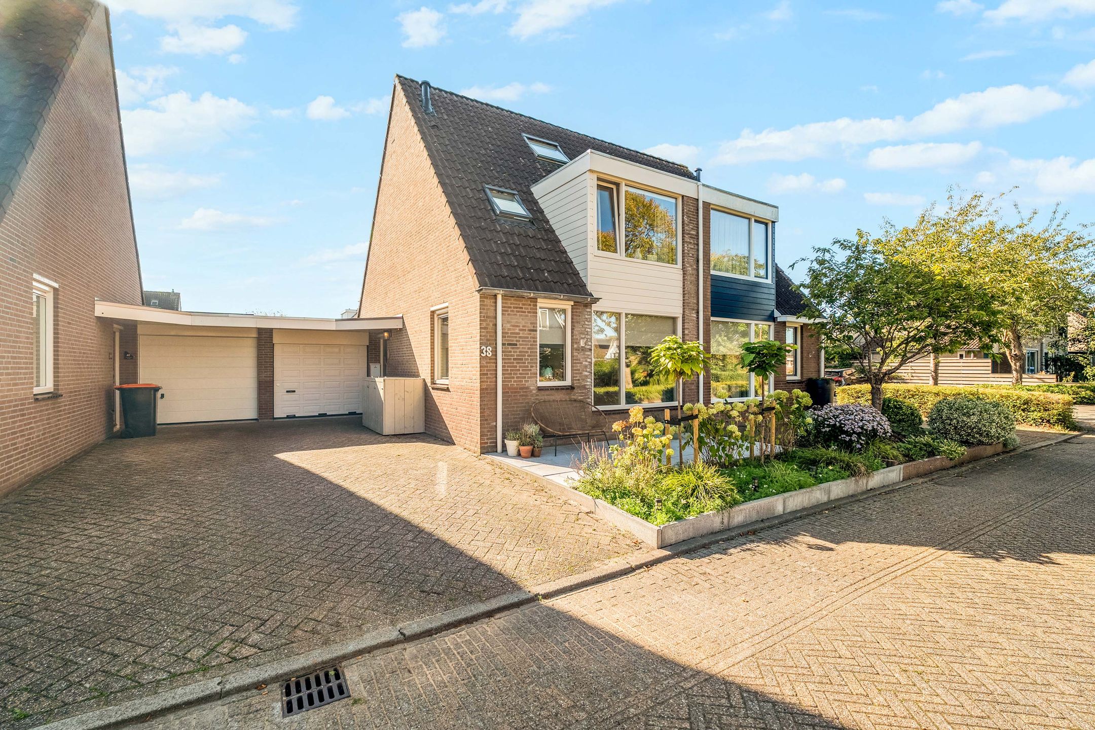 Foto van Jan van der Benstraat 38, Schagen