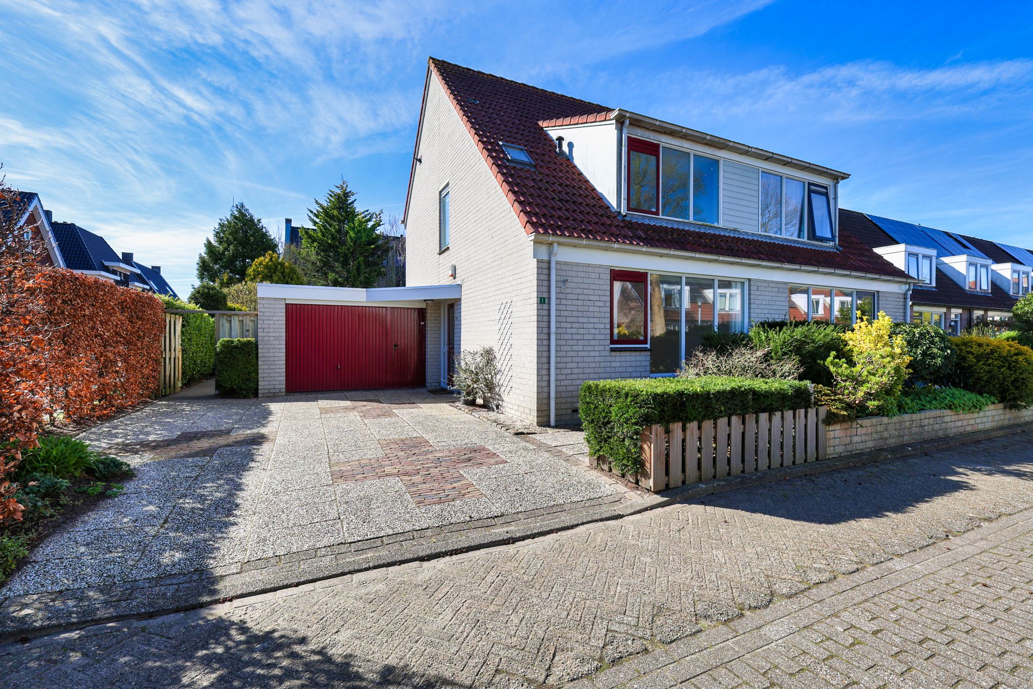 Foto van Trogven 1, Warmenhuizen