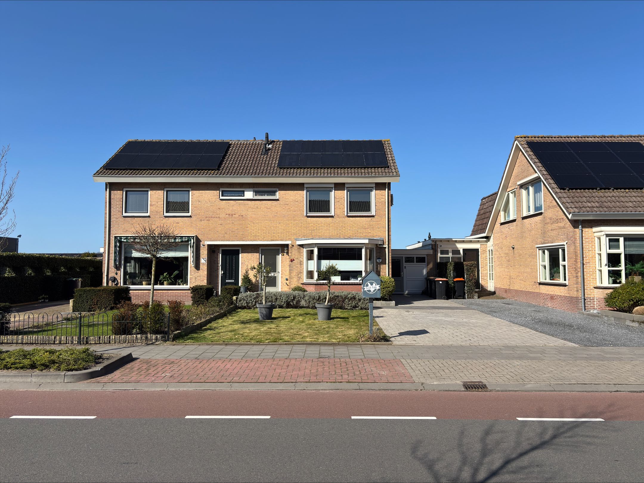 Foto van Burg. Lovinkstraat 9b, Breezand