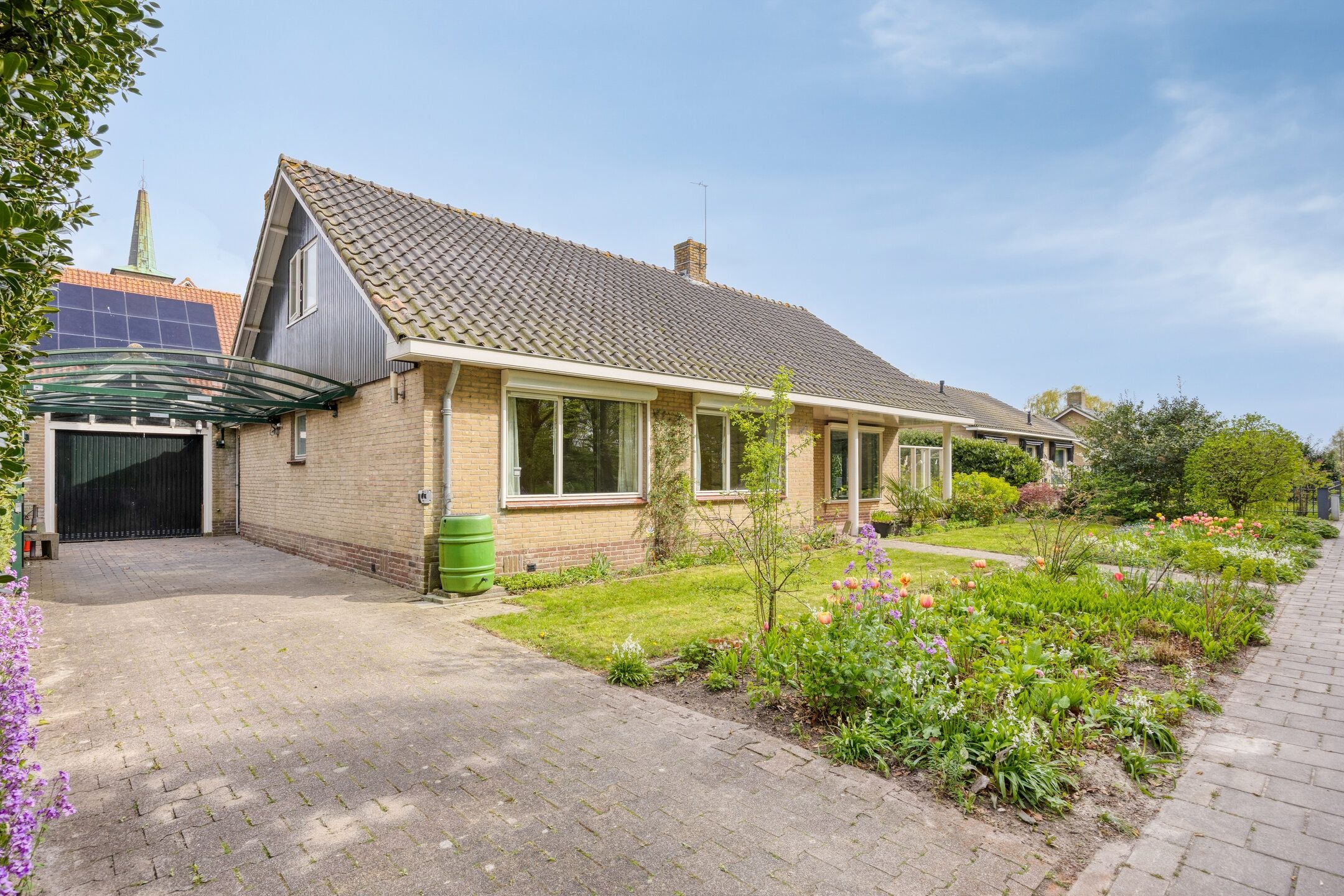 Foto van Helfrichlaan 8, Wieringerwerf