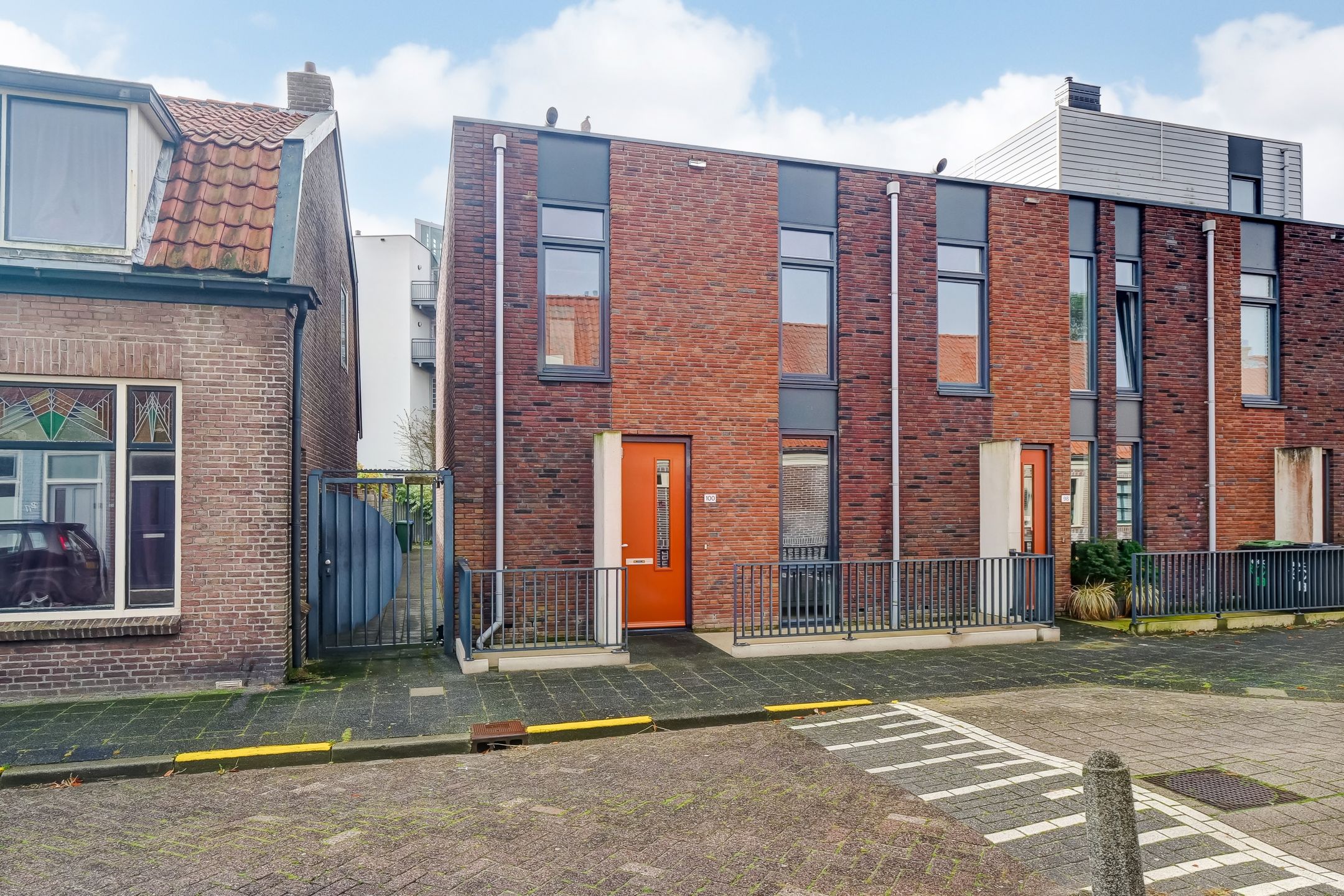 Foto van Hertzogstraat 100, Den Helder