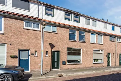 Foto van Jacques Lemairestraat 32, Den Helder Woonhuis