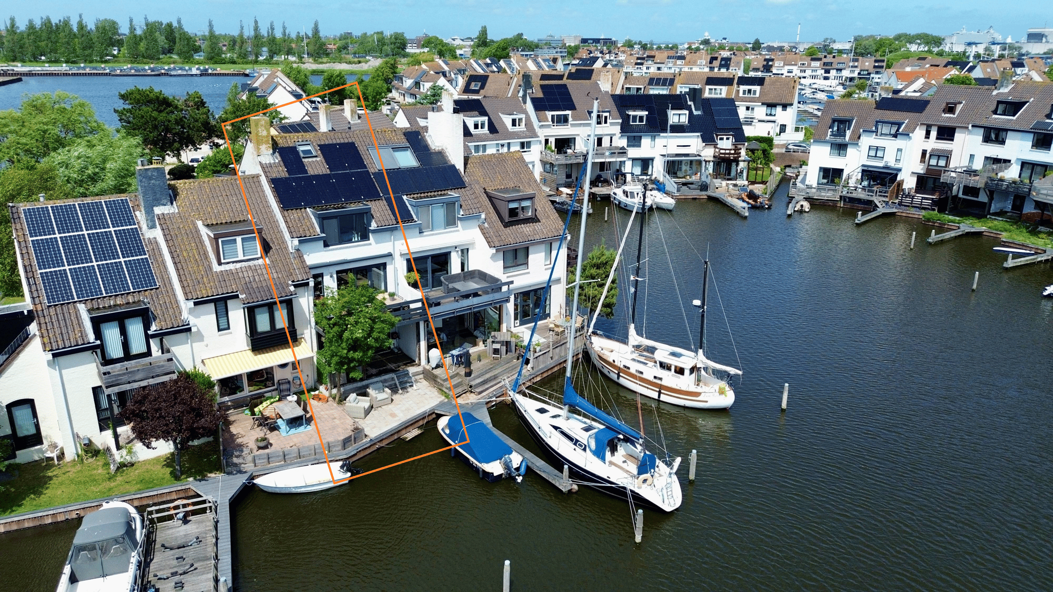Foto van Pluto 48, Den Helder