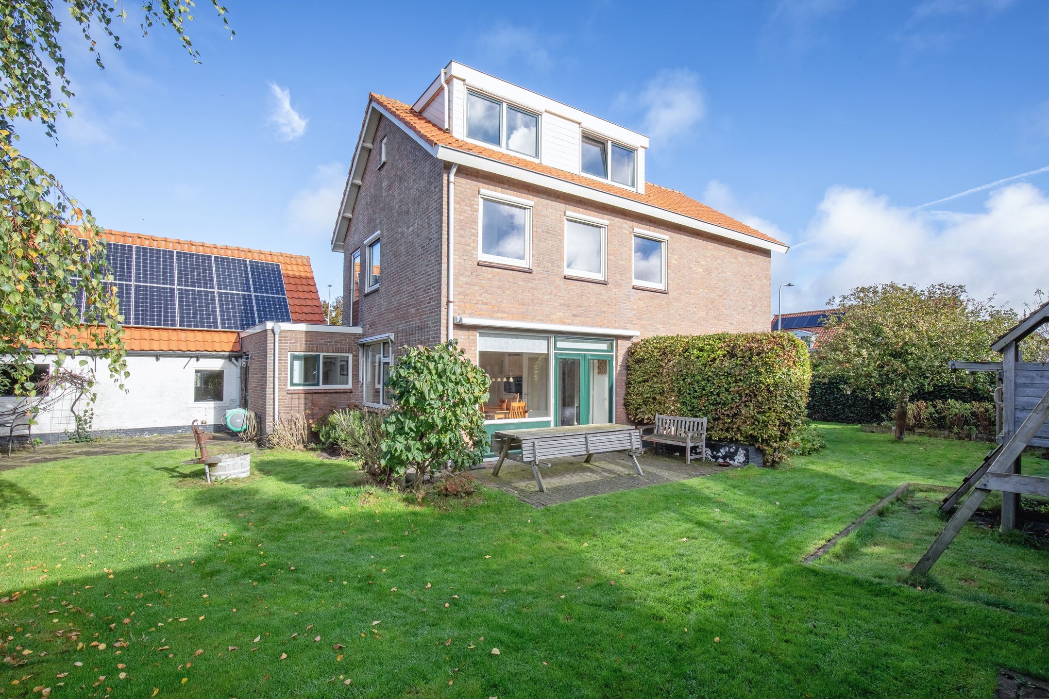 Foto van Beatrixlaan 5, Den Burg