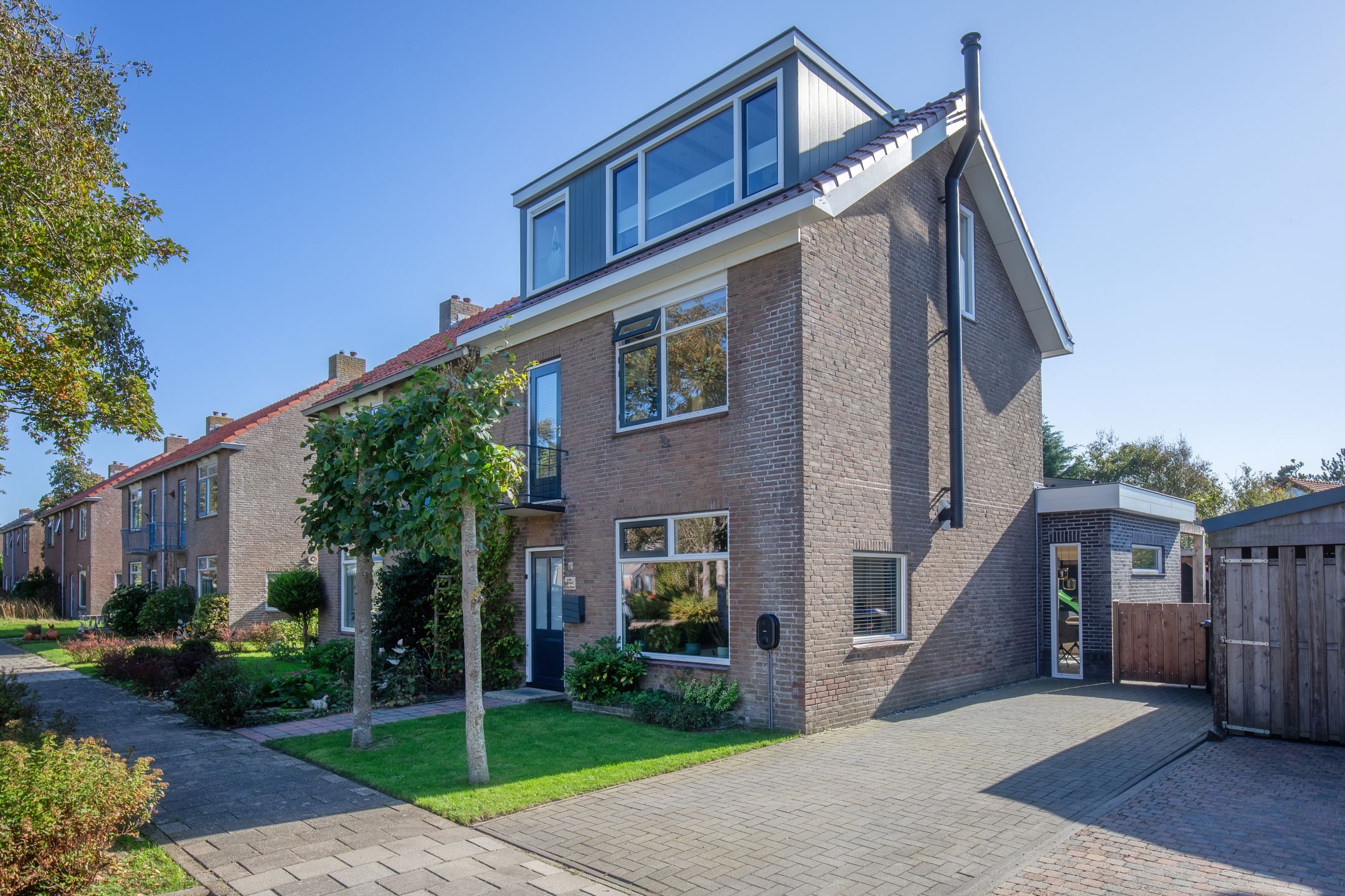 Foto van De Dageraad 12, Den Hoorn (NH)
