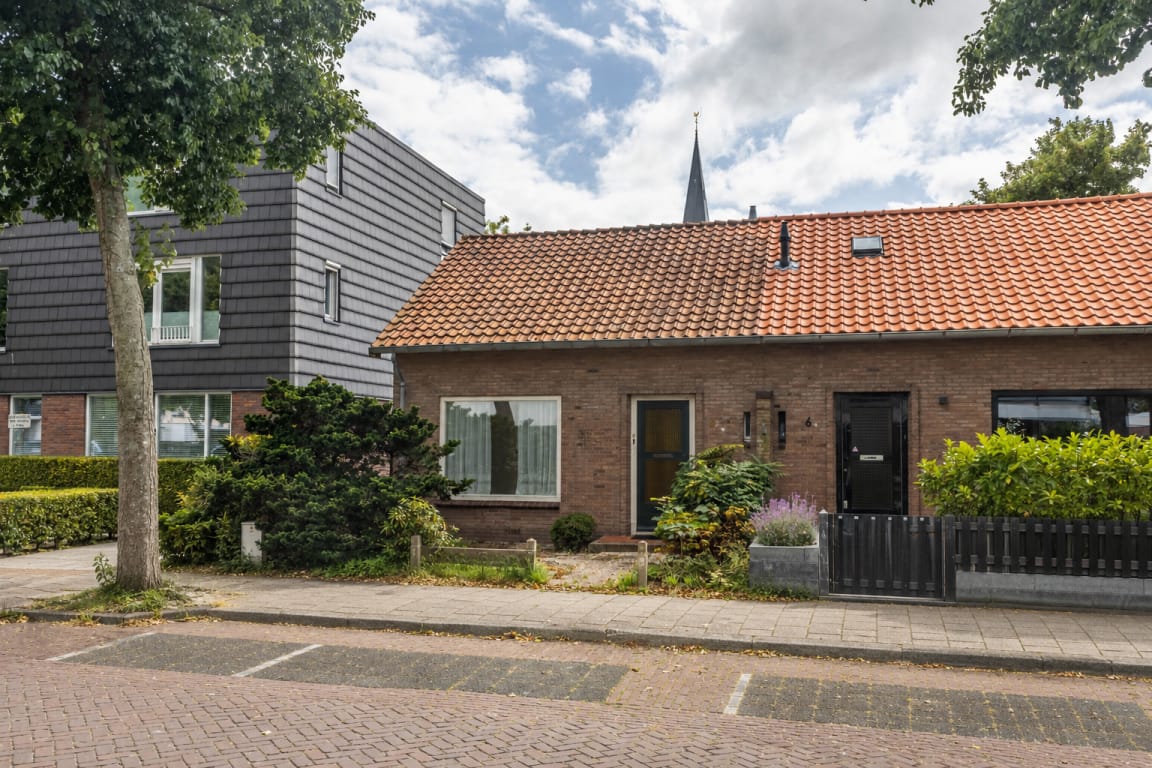 Foto van Pastoor van Muijenweg 4, Heiloo