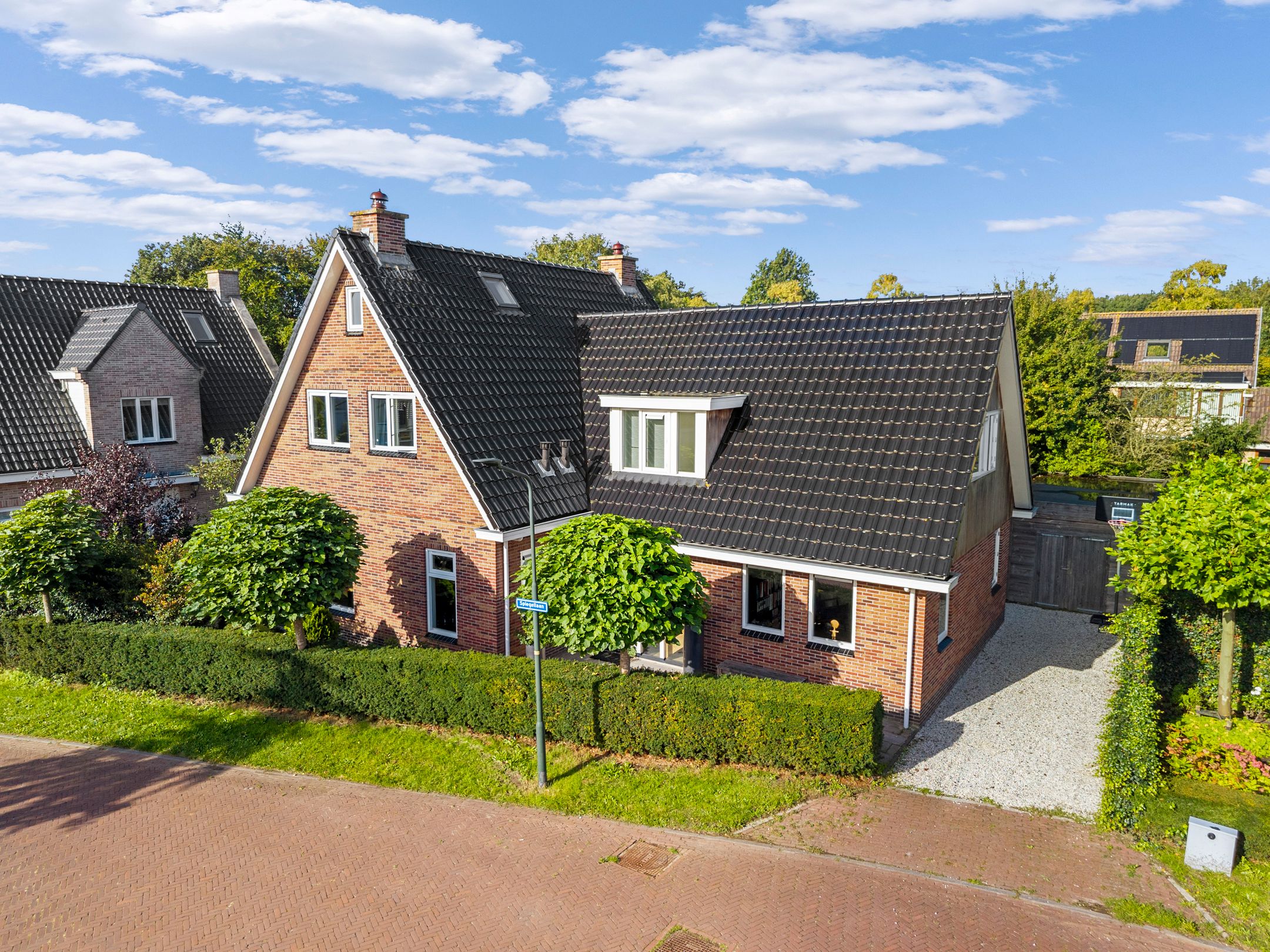Foto van Spiegellaan 99, Heiloo