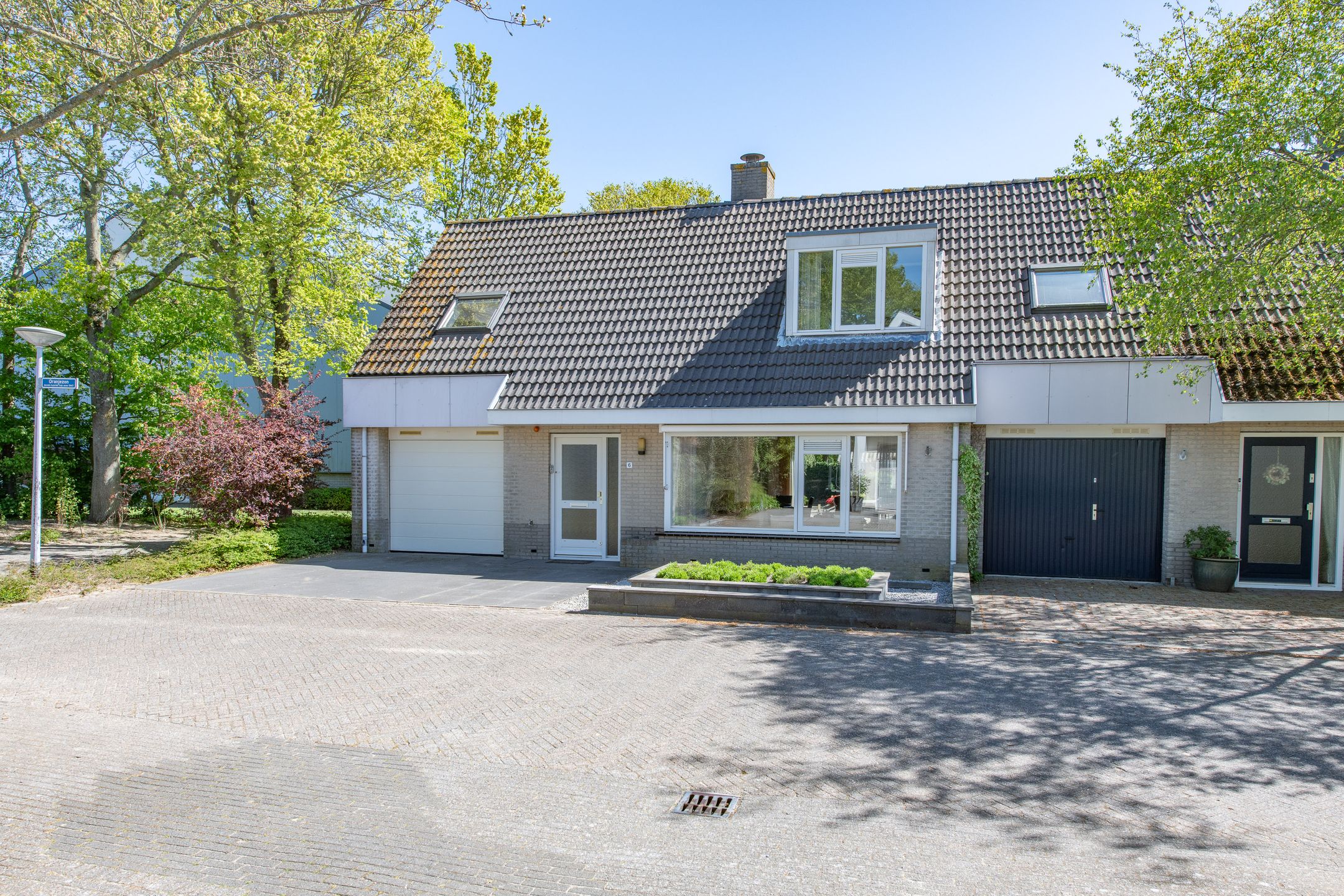 Foto van Oranjezon 6, Limmen