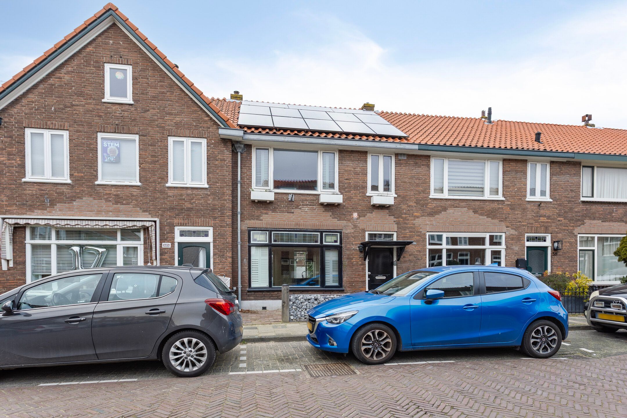 Foto van Deken Waarestraat 56, Beverwijk