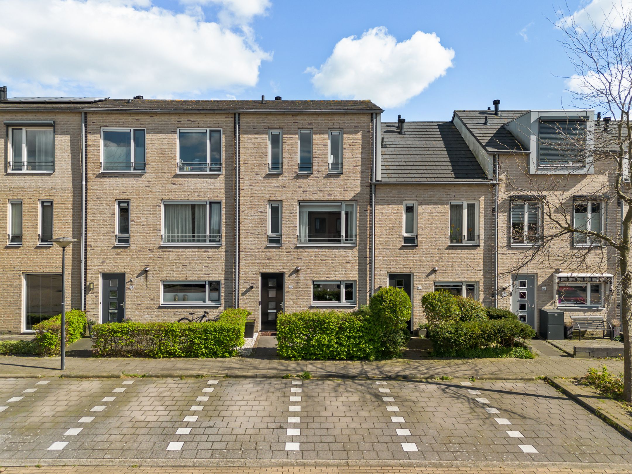 Foto van Midgard 62, Beverwijk