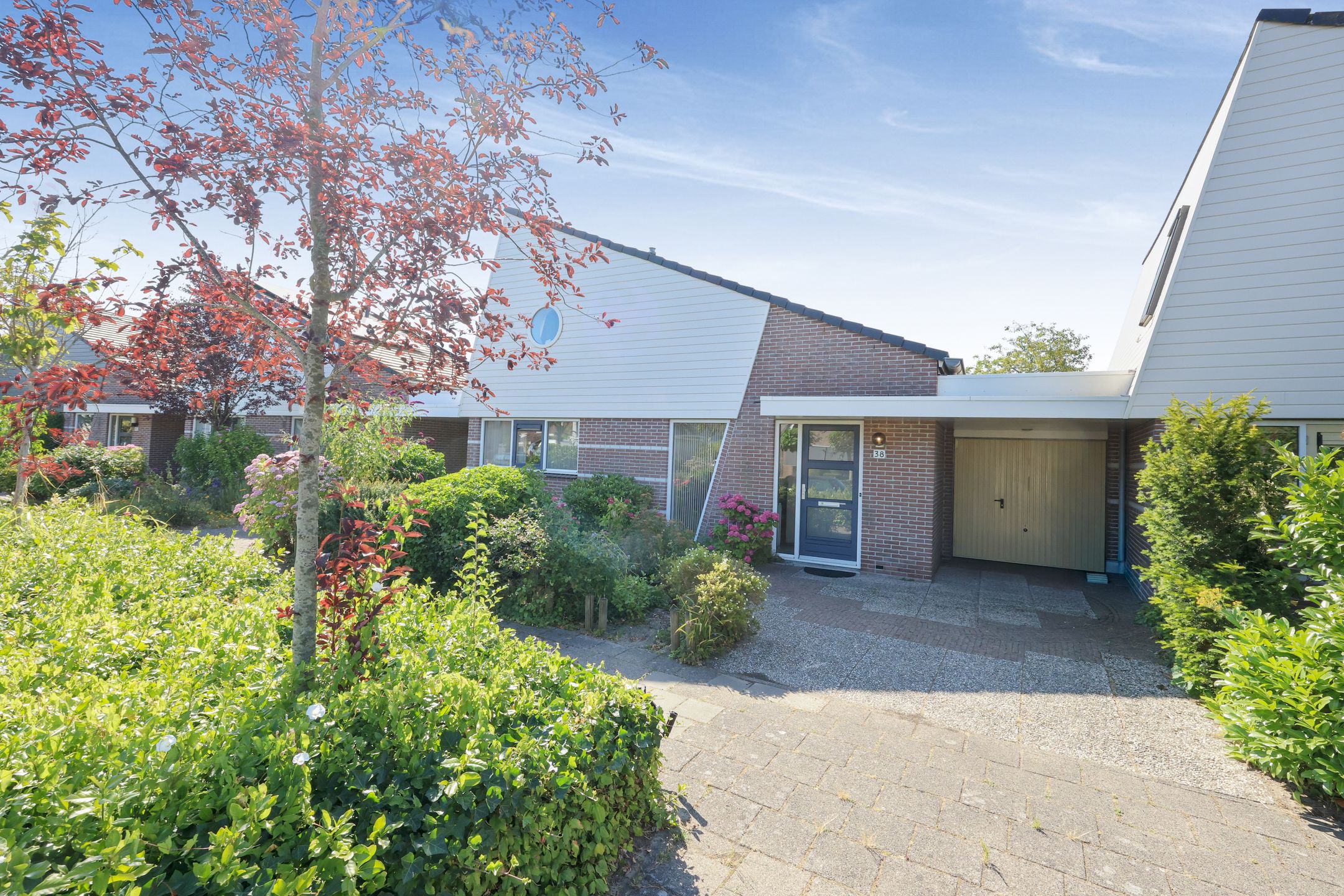 Foto van Wielewaal 38, Heemskerk