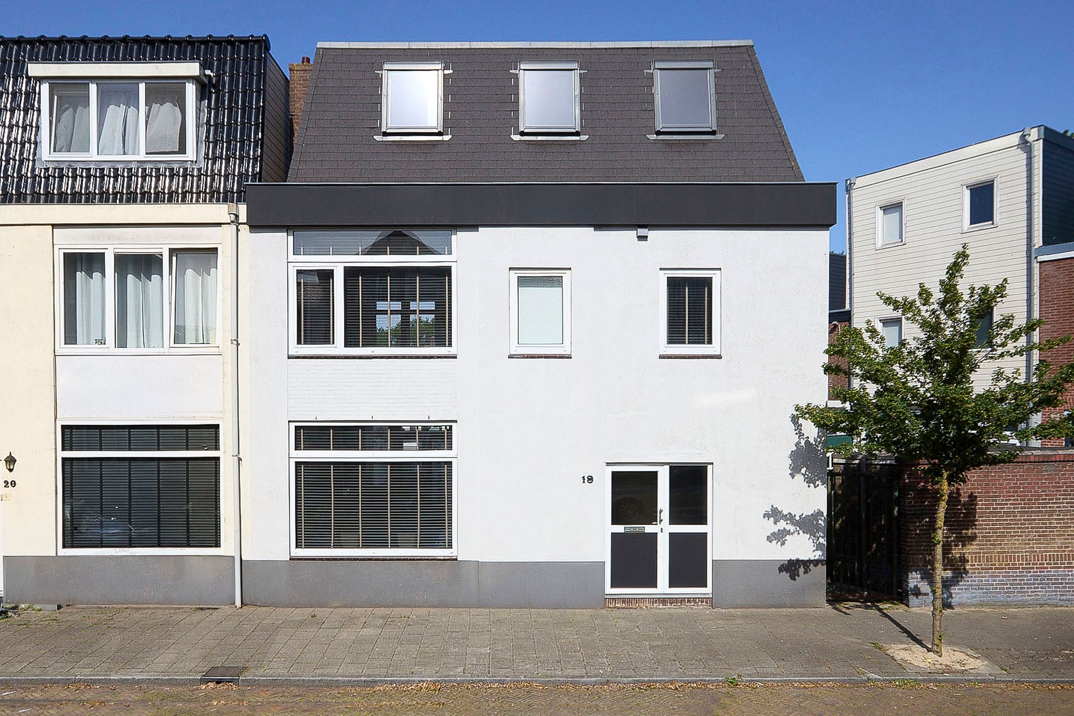 Foto van Frans Naereboutstraat 18, IJmuiden