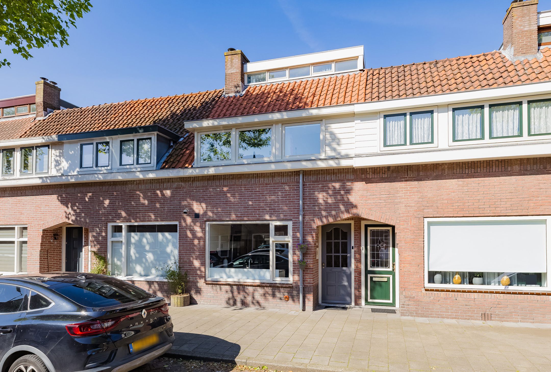 Foto van Elzenstraat 16, IJmuiden