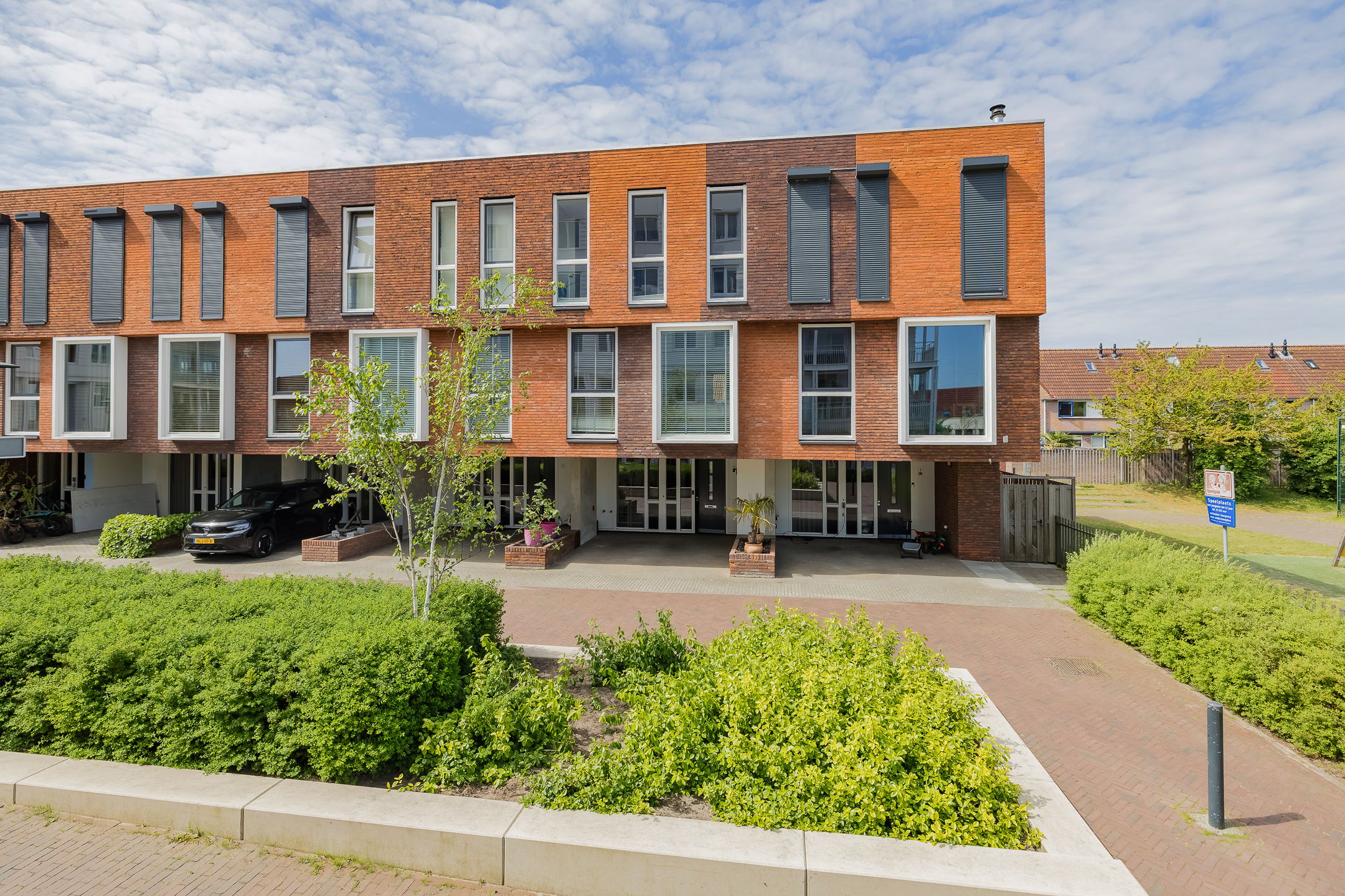 Foto van Pruimenboomplein 3, IJmuiden