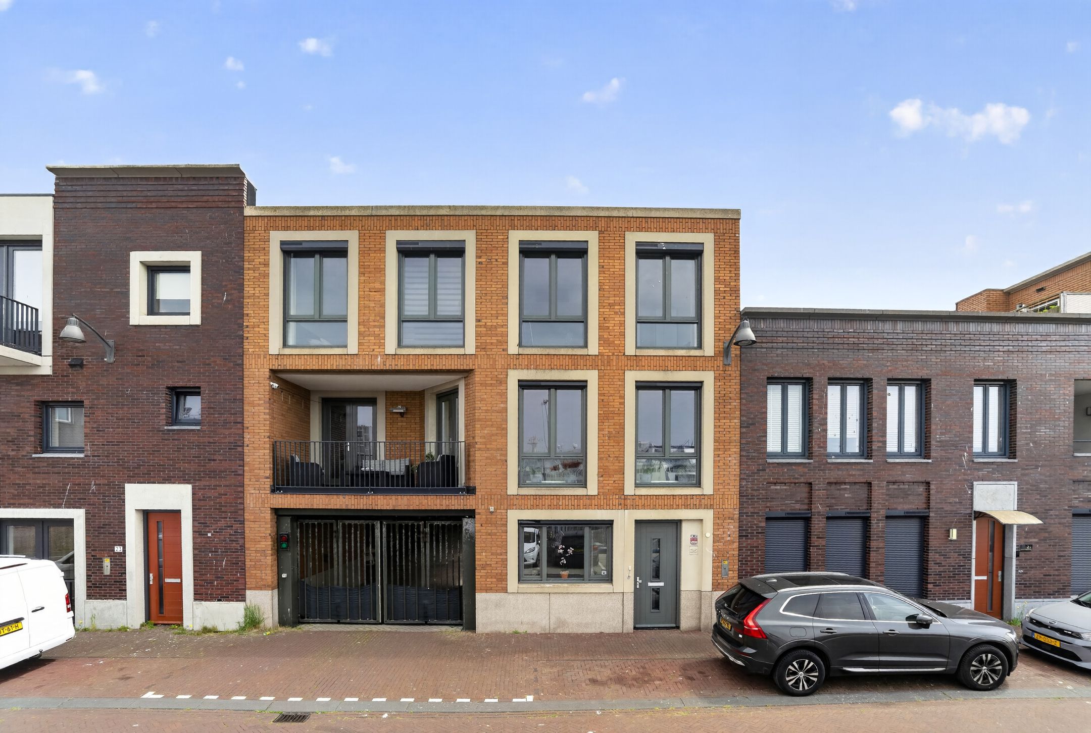 Foto van Visstraat 25, IJmuiden