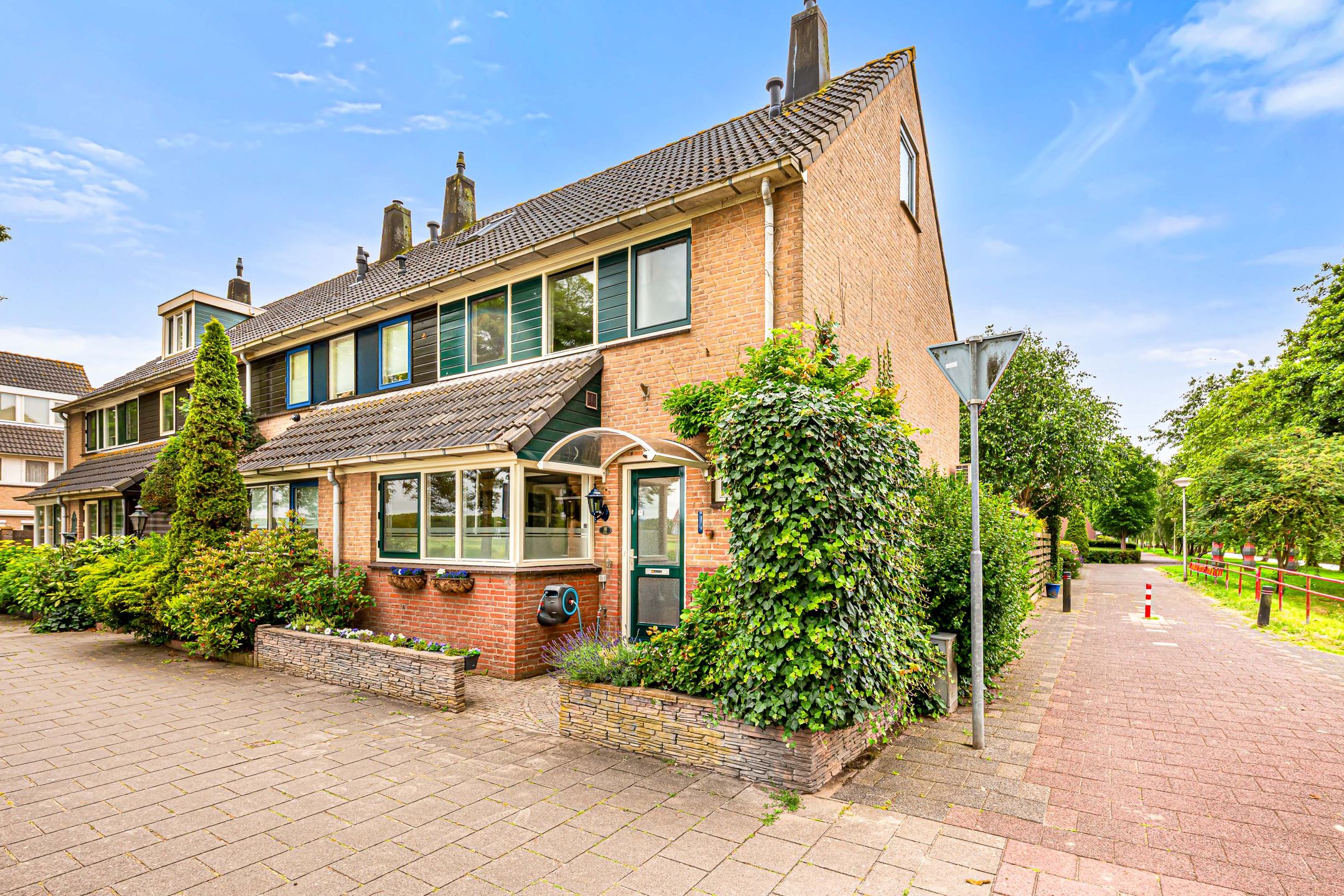 Foto van Grote Buitendijk 30, Velserbroek