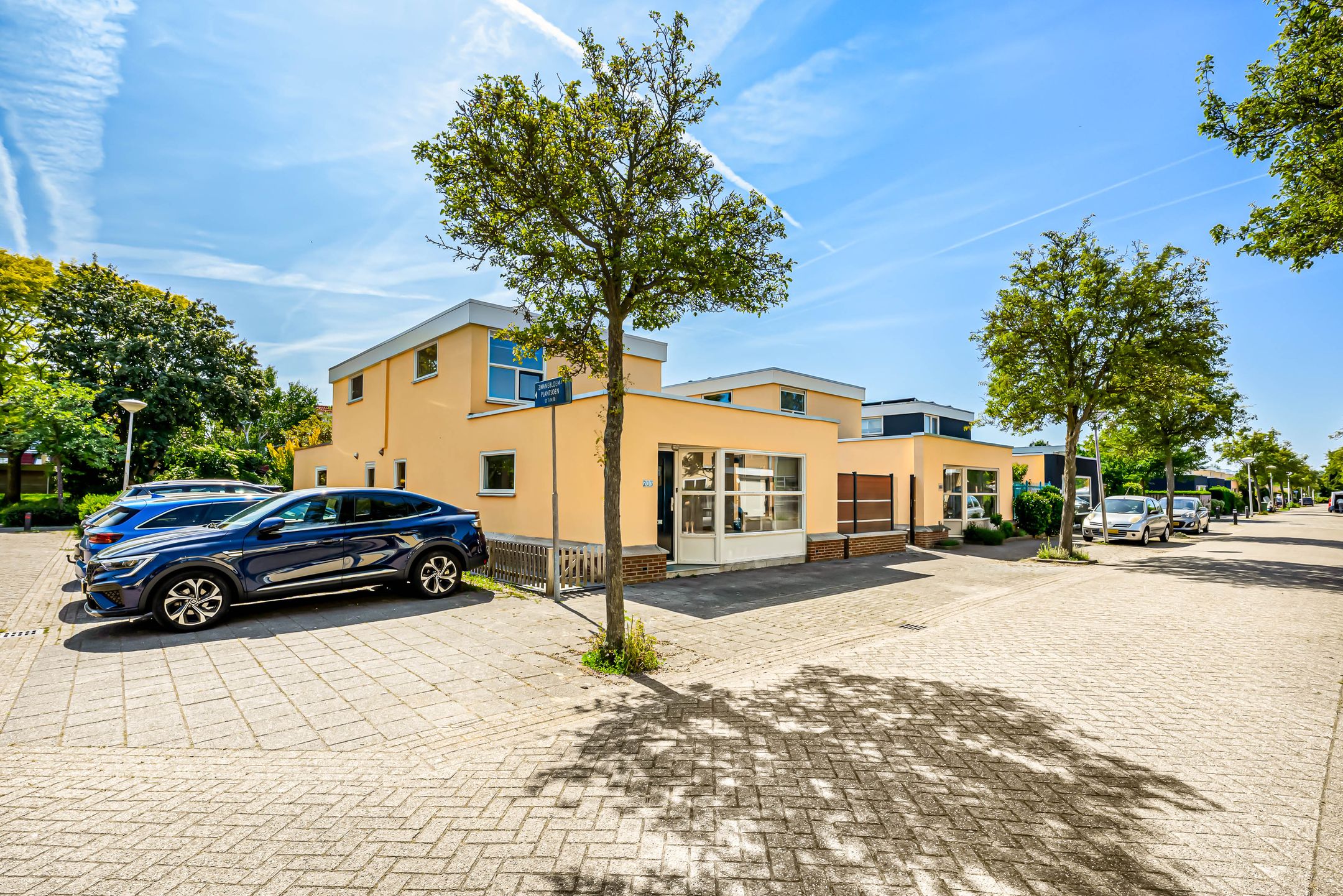 Foto van Zwanebloembocht 203, Velserbroek