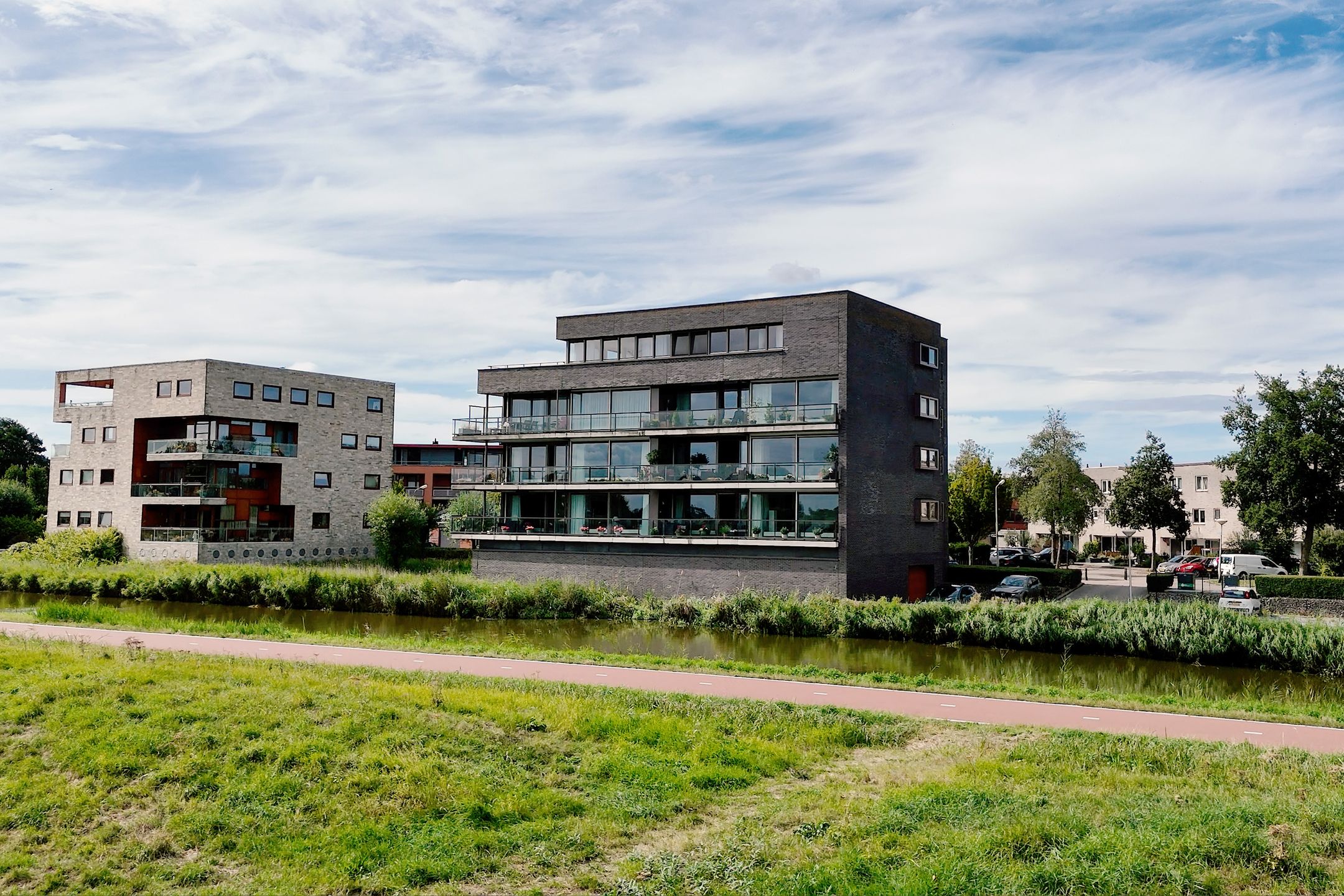 Foto van L. Springerstraat 140, Velserbroek