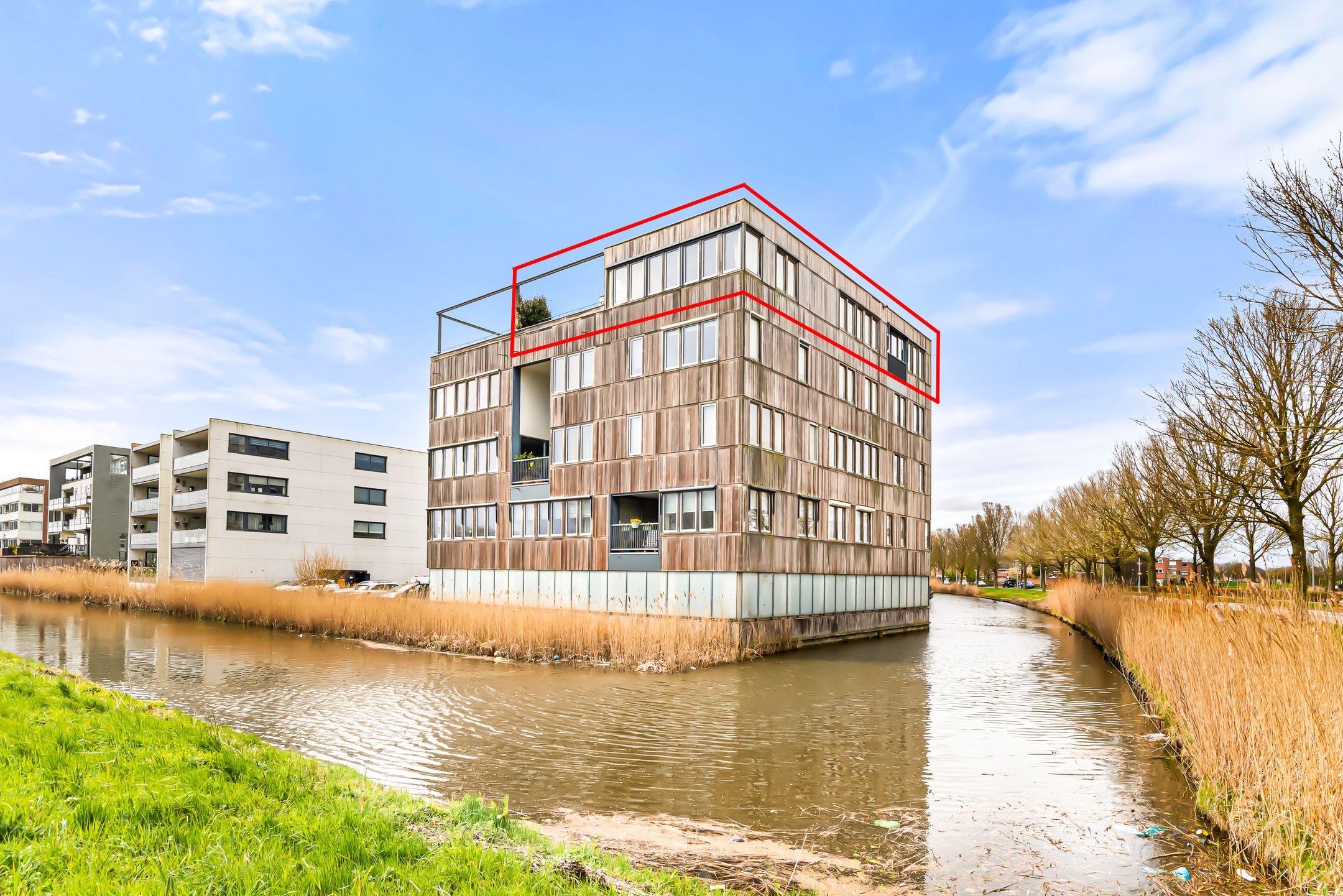 Foto van L. Springerstraat 252, Velserbroek