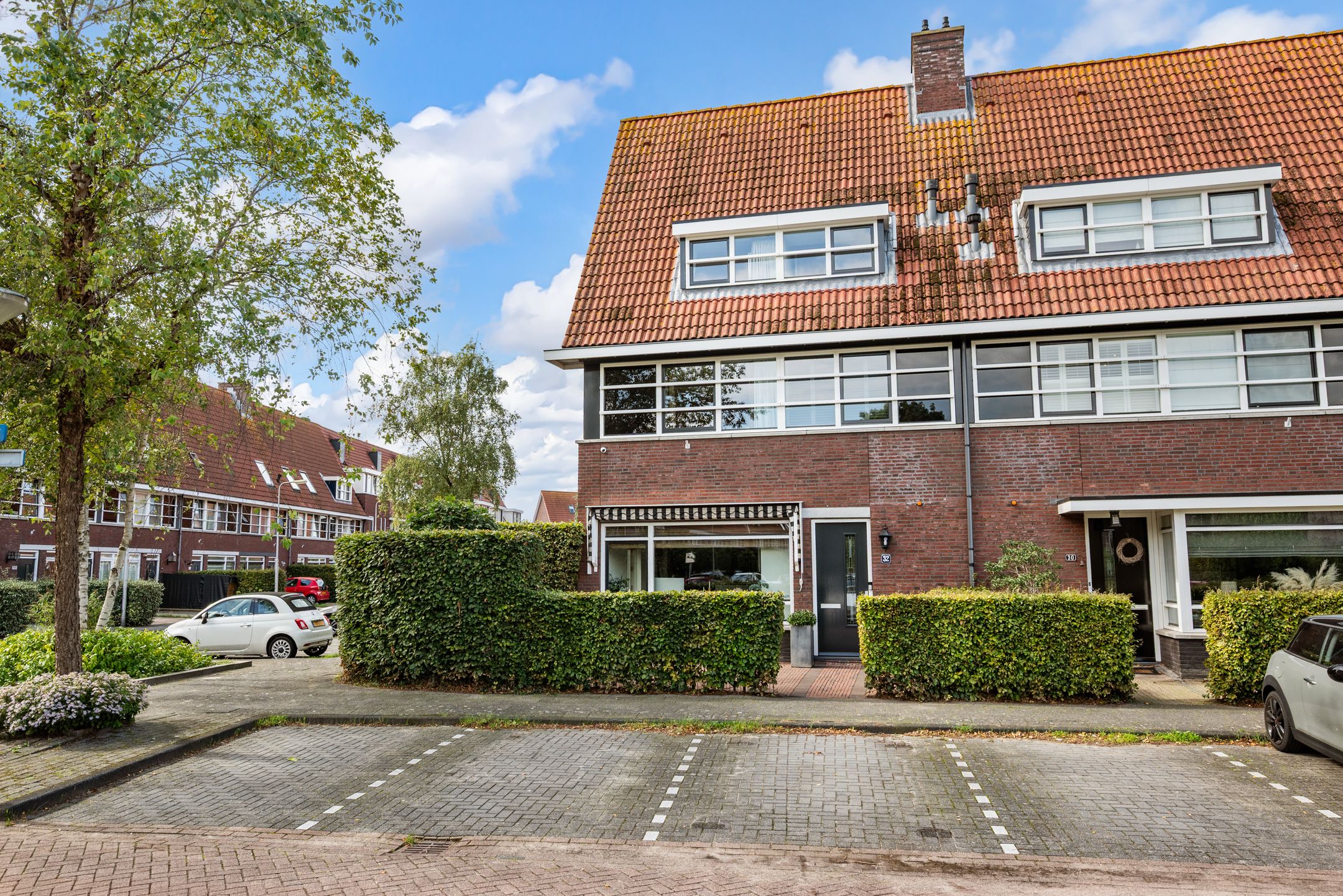 Foto van A. Molletstraat 32, Velserbroek