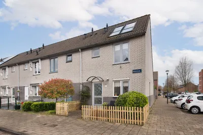 Foto van Bidloostraat 1, Haarlem
