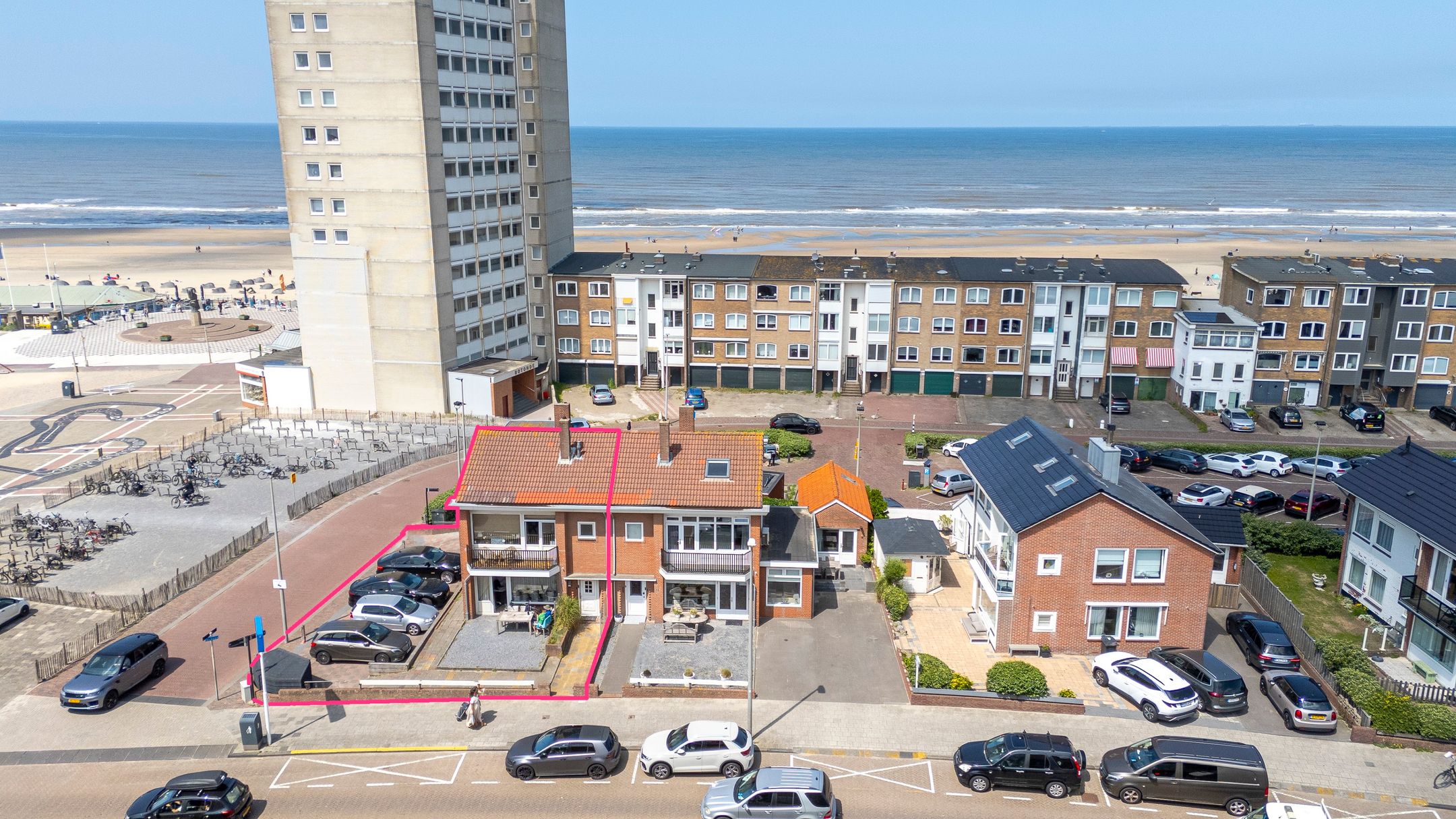 Foto van Burgemeester Engelbertsstraat 1, Zandvoort