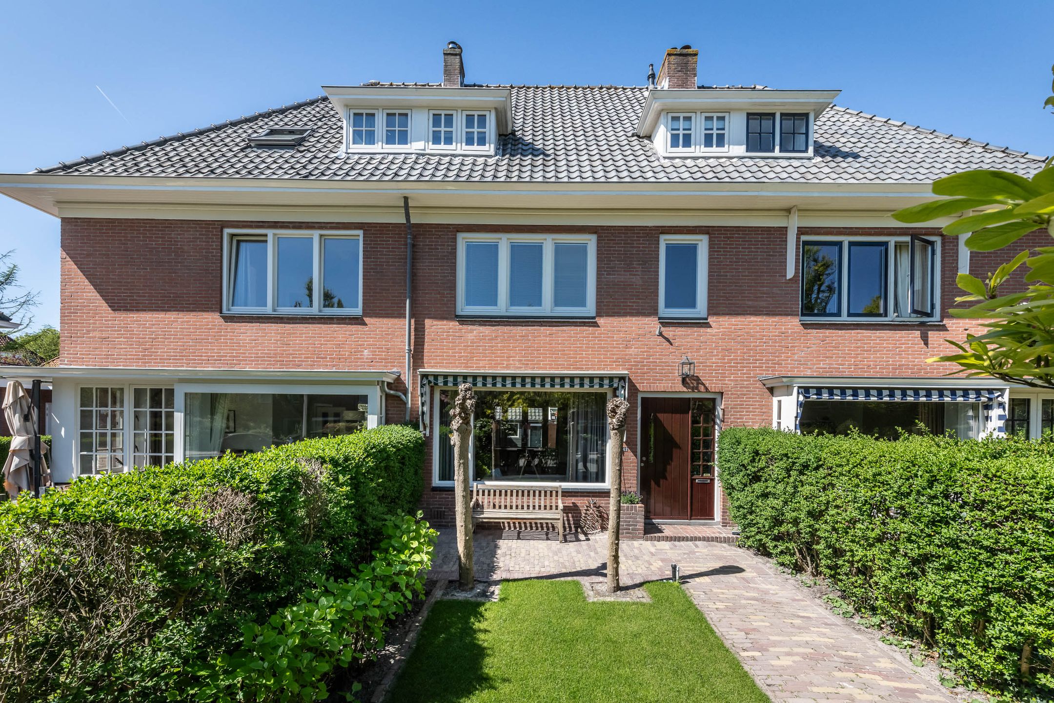Foto van Vrijburglaan 42, Overveen