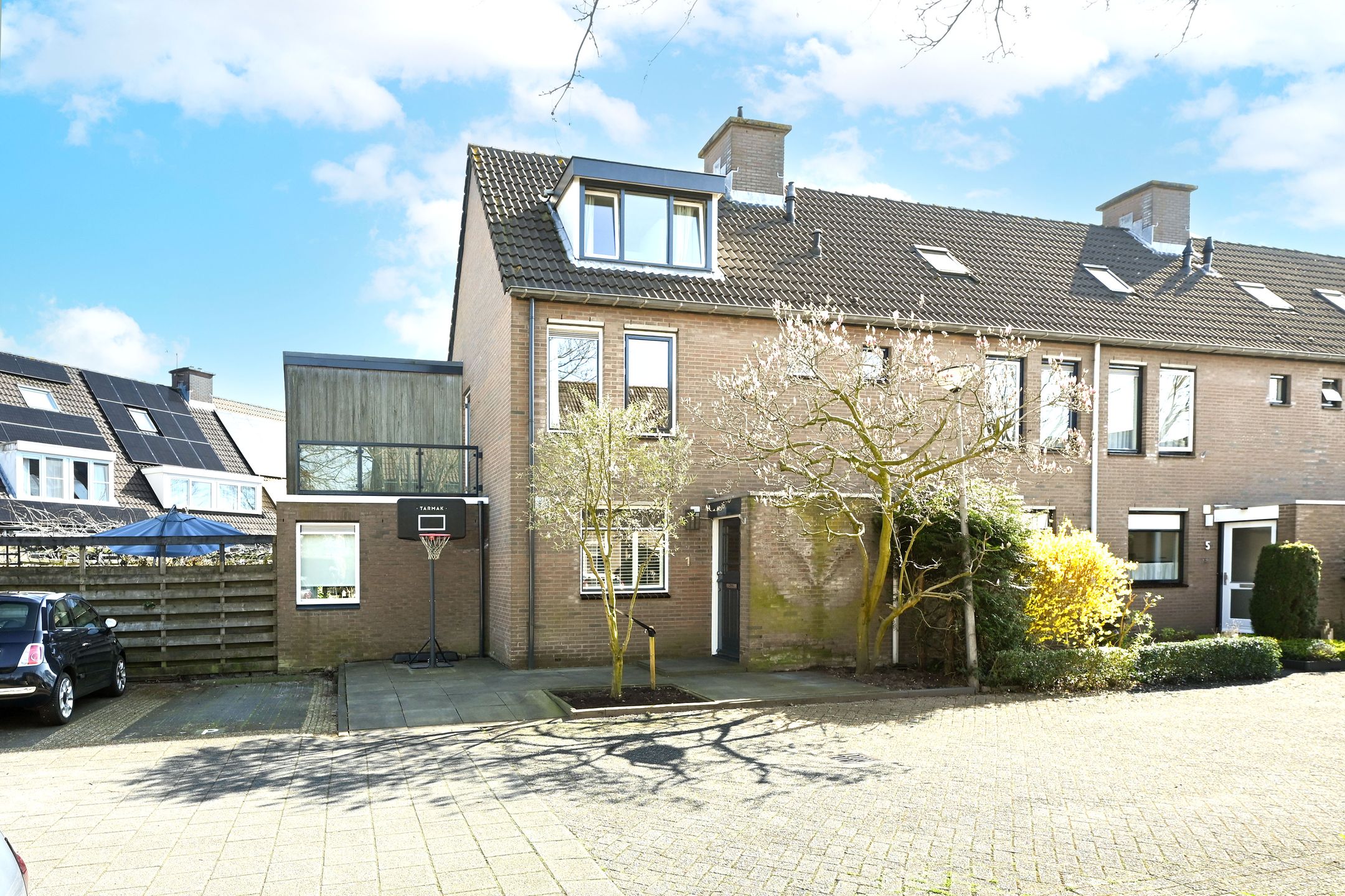 Foto van Rosa Spierlaan 1, Heemstede