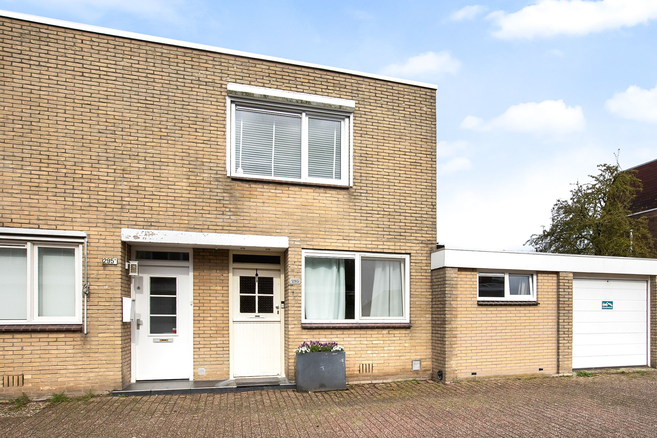 Foto van Van den Berghlaan 295, Hoofddorp