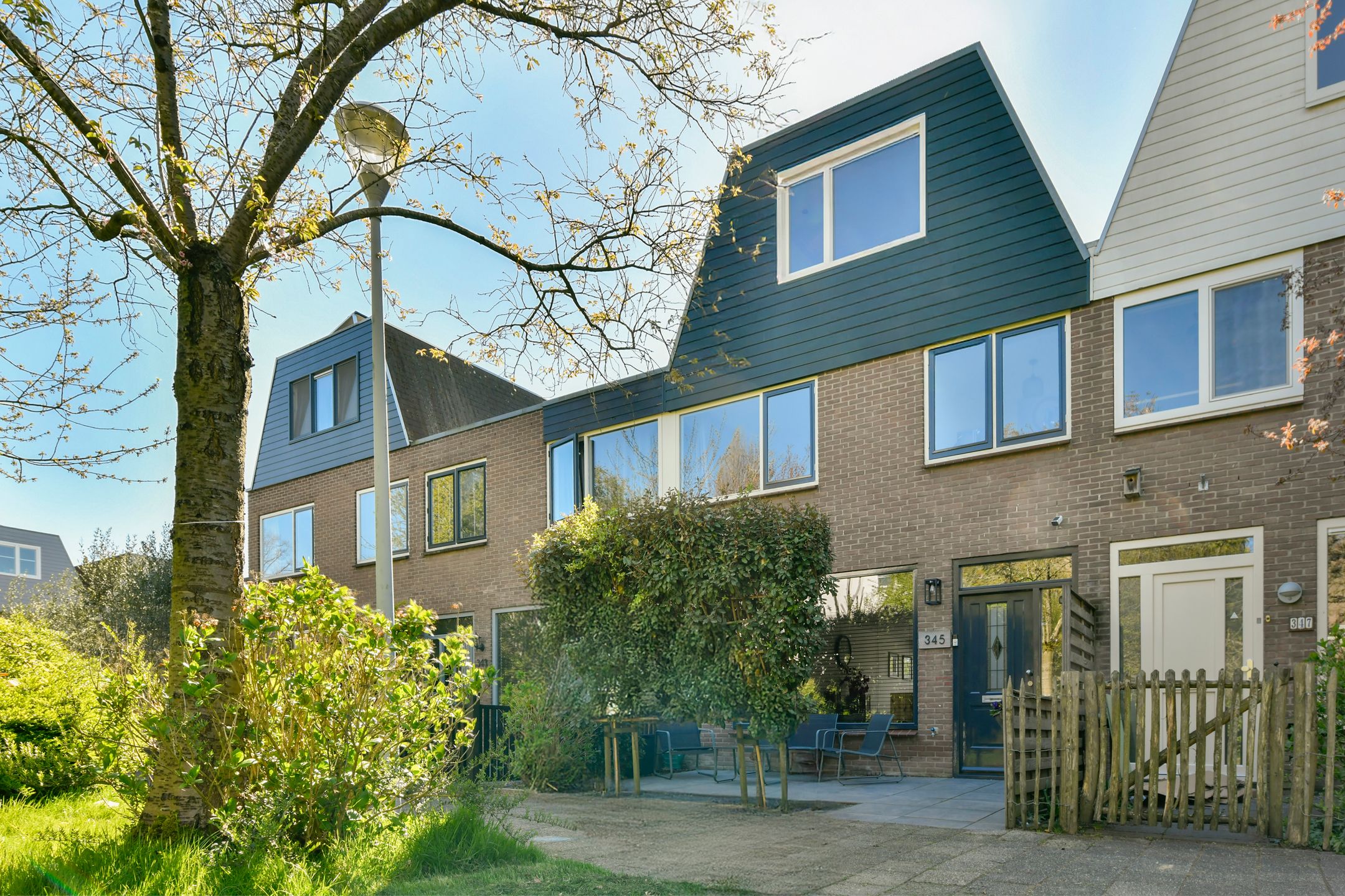 Foto van Van den Berghlaan 345, Hoofddorp