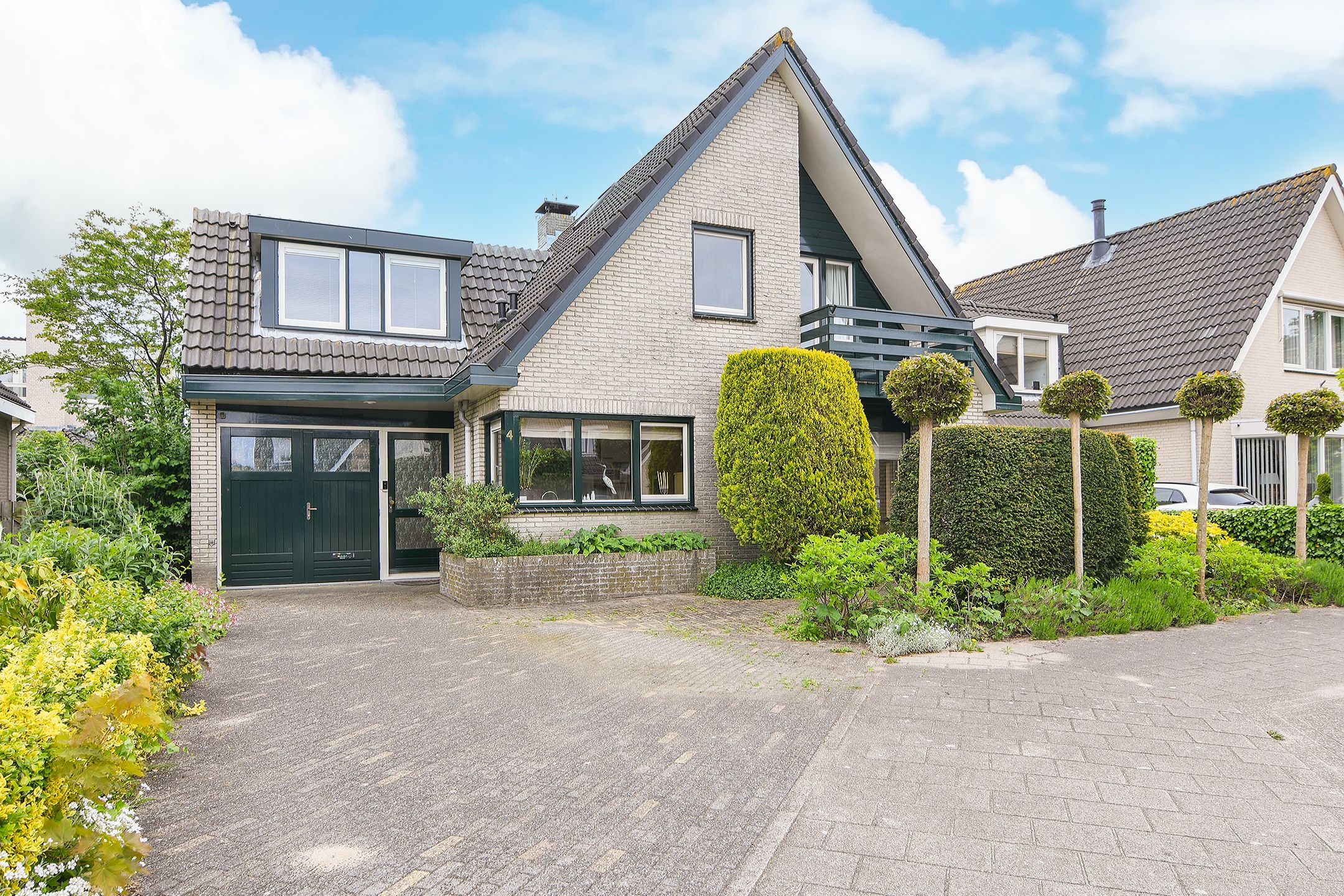 Foto van Peter van Anrooyhof 4, Hoofddorp