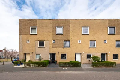 Foto van Roosduinen 21, Hoofddorp