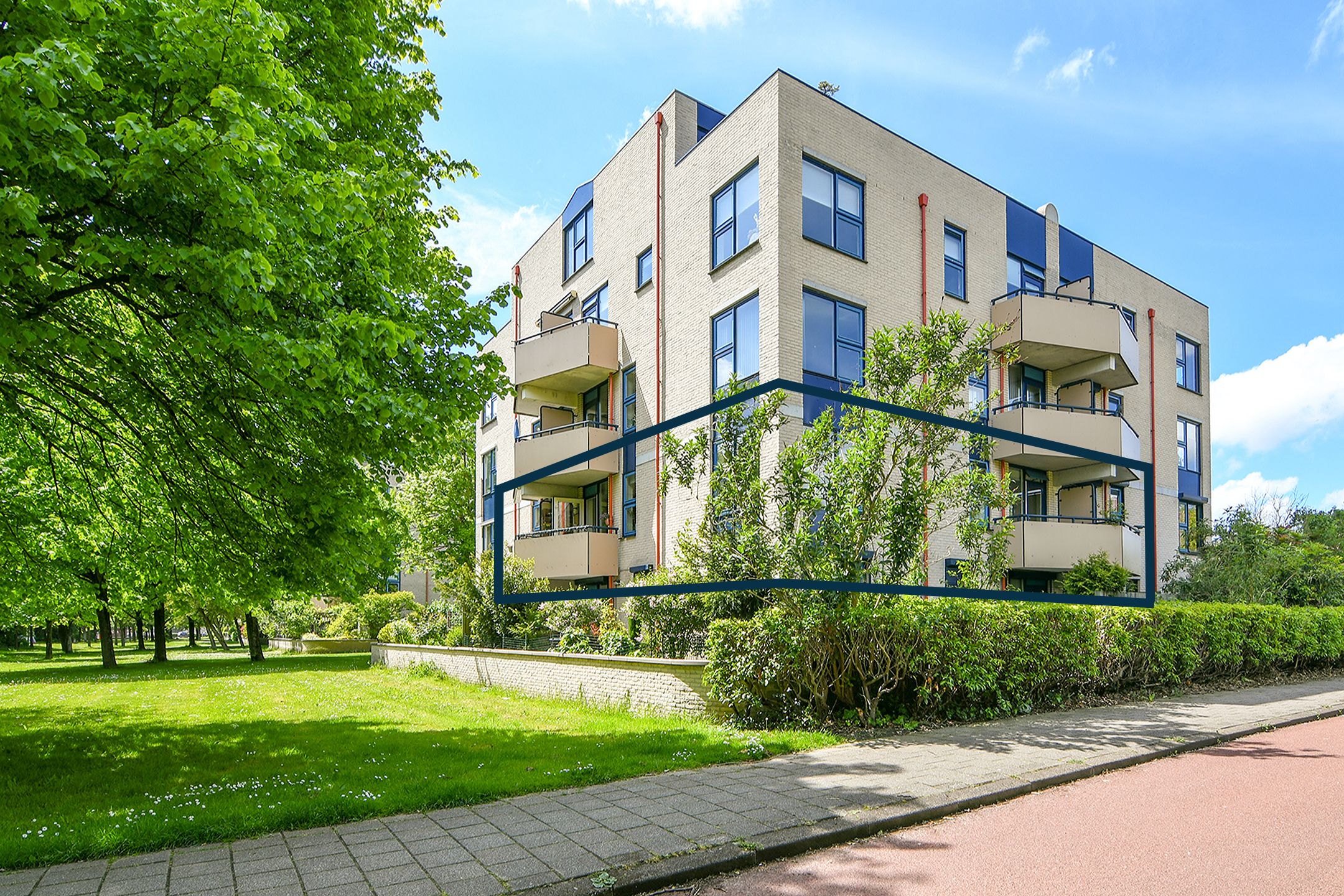 Foto van Lettenburg 8, Hoofddorp